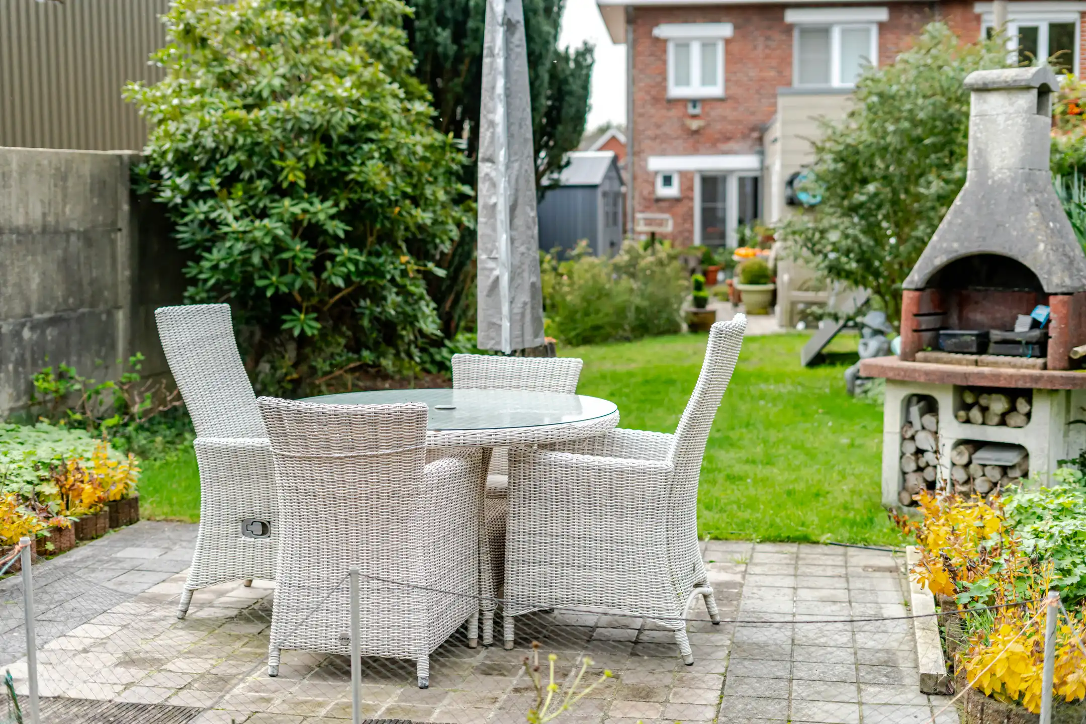 Halfopen bebouwing met 3 slpks en ruime tuin te Assebroek foto 24