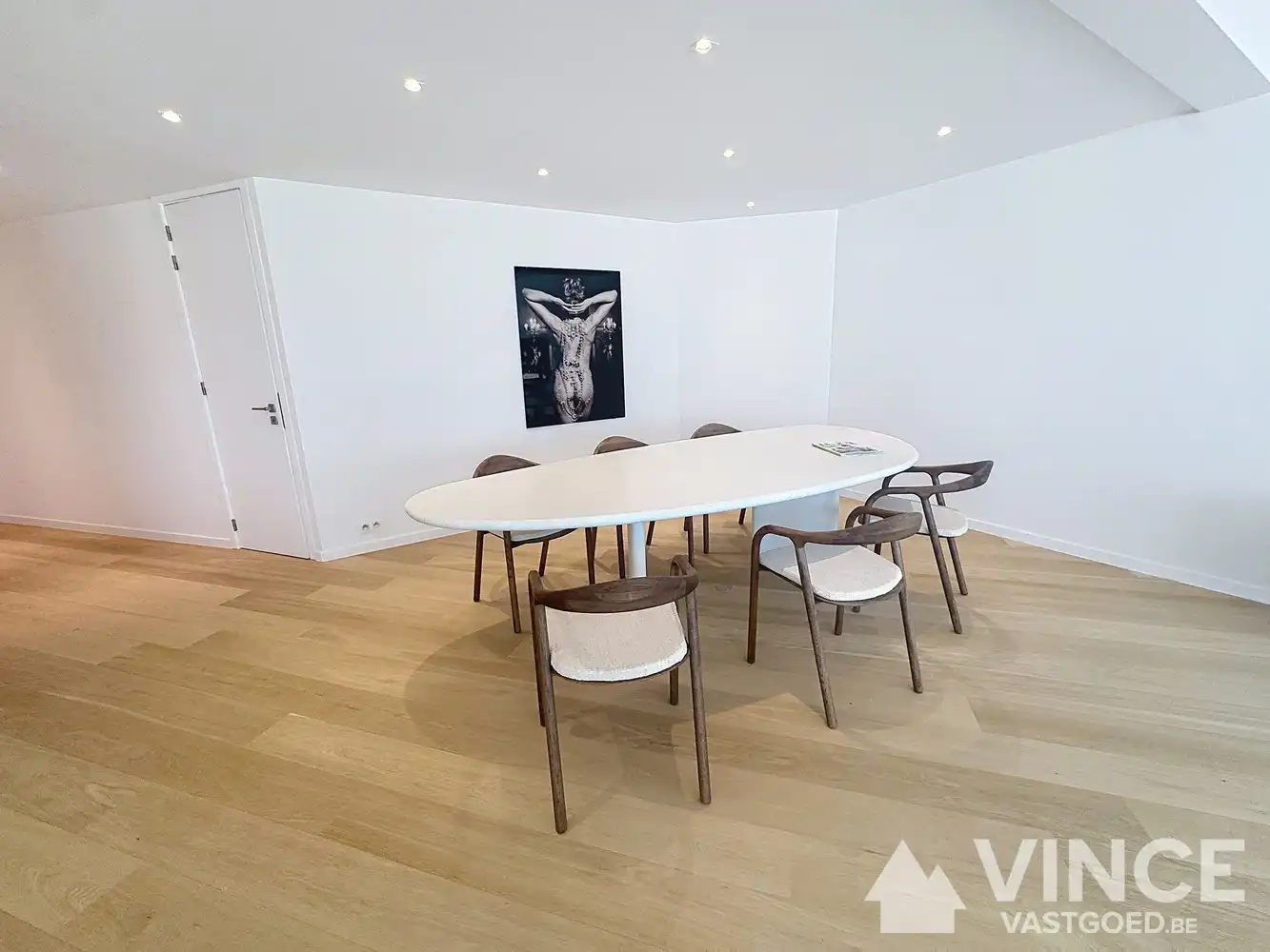 Prachtig instapklaar appartement met 2 grote slaapkamers foto 6