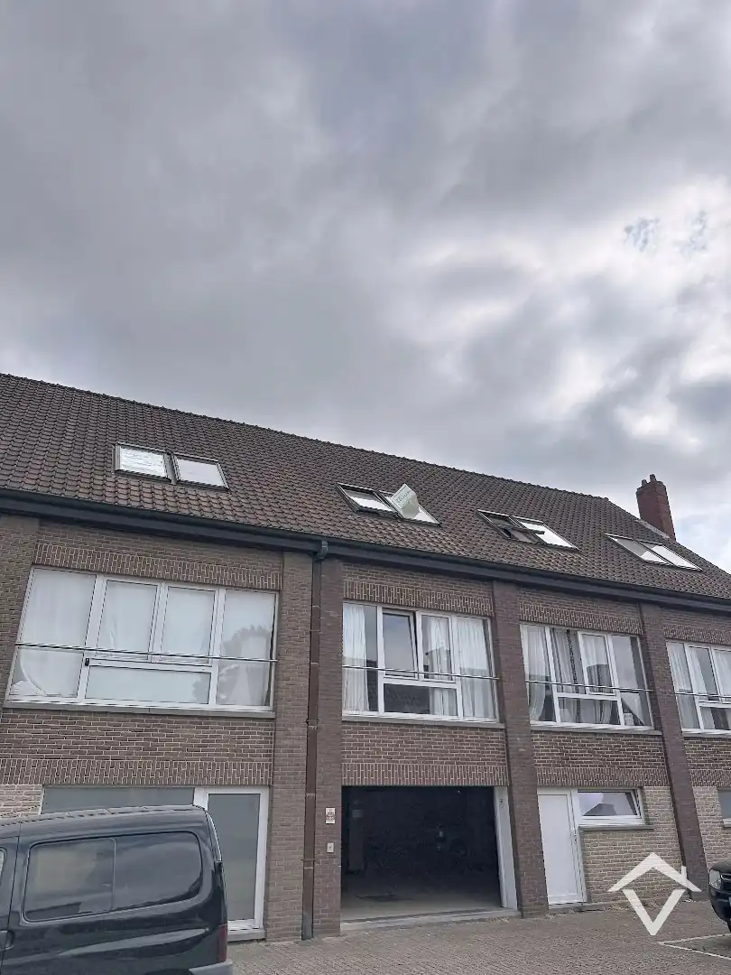 Ruime studio met aparte badkamer te Roeselare foto 14