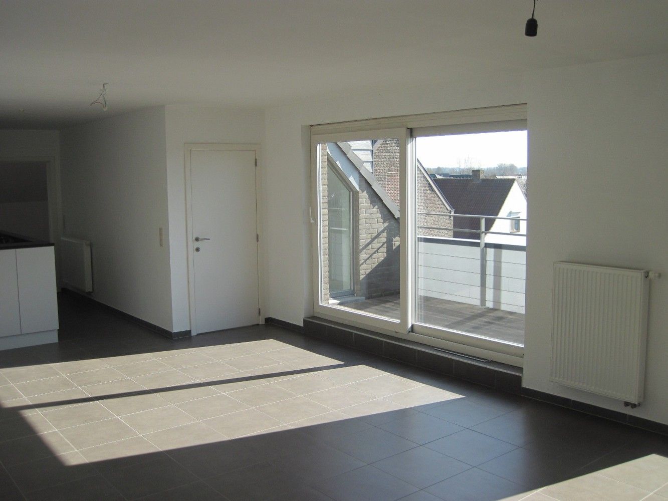Ruime penthouse met terras en autostaanplaats! foto 5