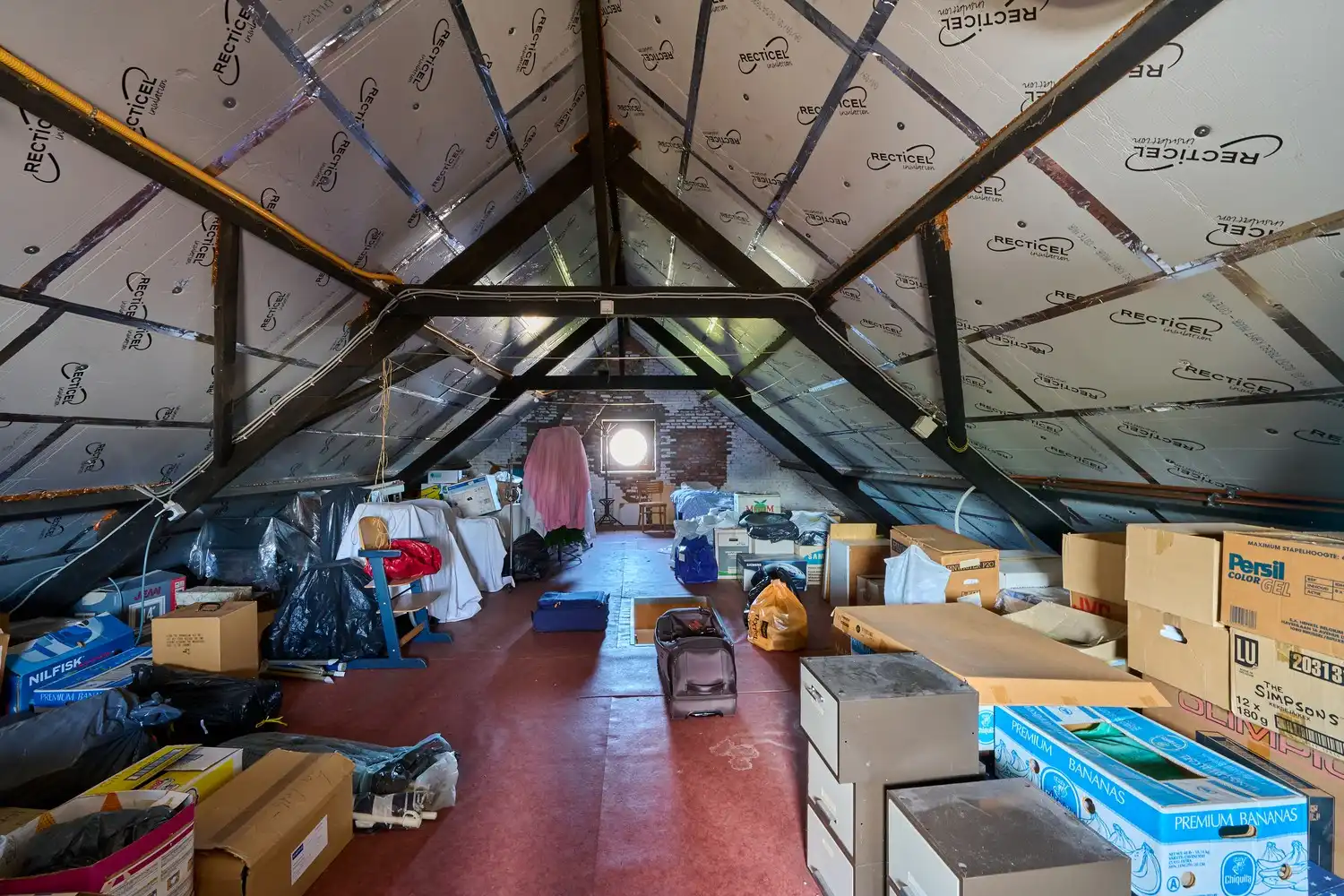 Karaktervolle energiecorrecte vrijstaande woning met praktijkruimte, 4/5 slaapkamers en zuidgerichte parktuin foto 21