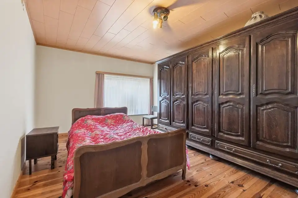 TE RENOVEREN GEZINSWONING MET POTENTIEEL EN TUIN IN HARTJE ZOUTLEEUW foto 14