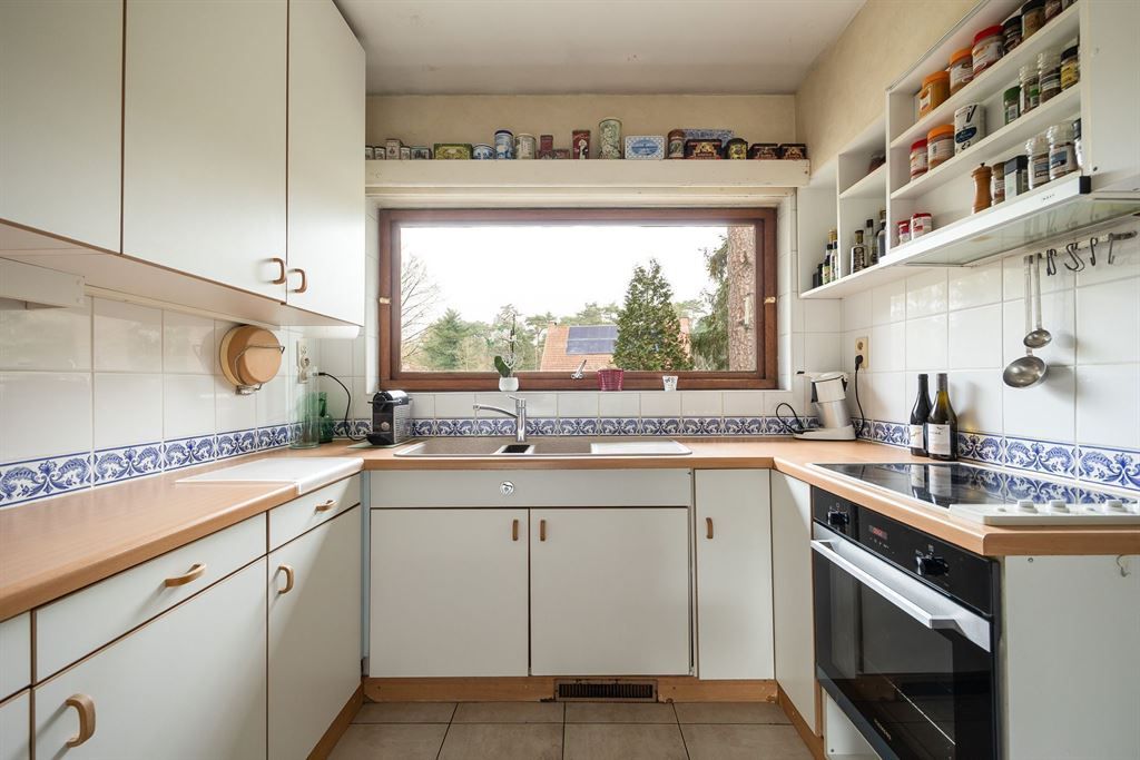 Prachtig gelegen half open villa aan het Groot Kasteel van 's-Gravenwezel foto 16