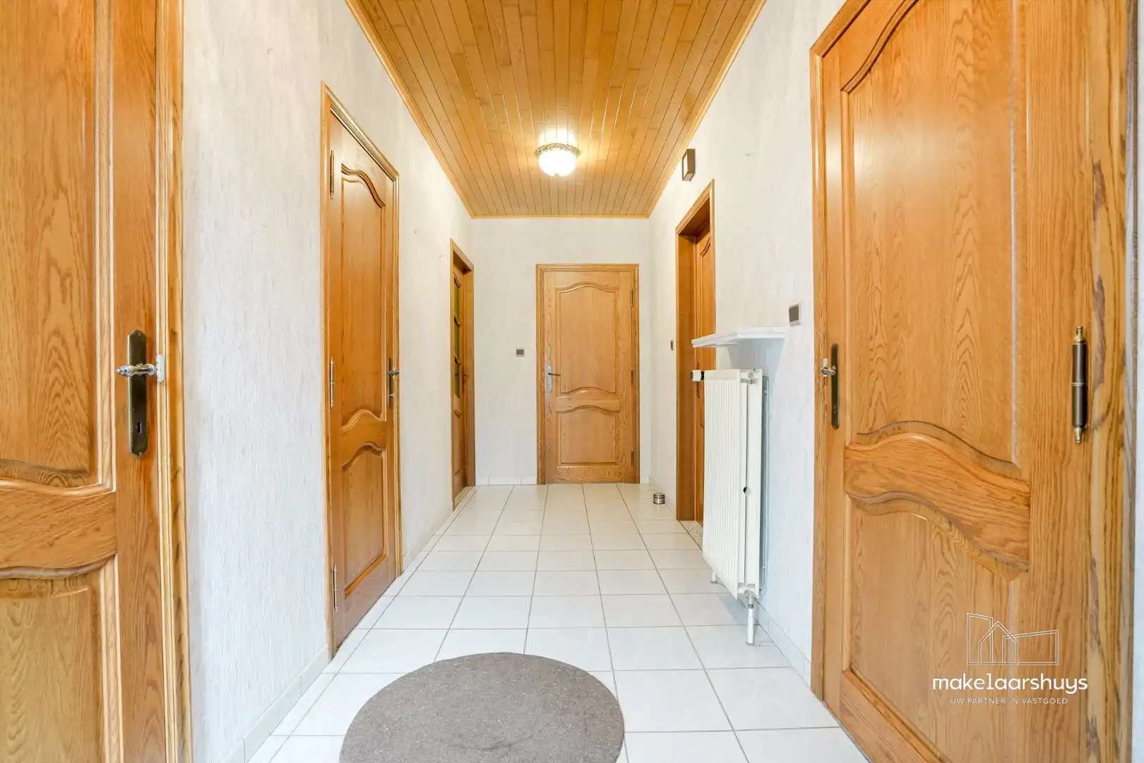Goed onderhouden bungalow met ruime zolder.   foto 7
