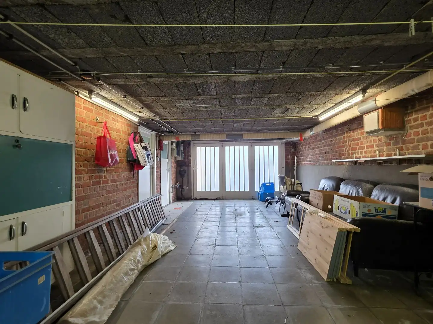 Stevige woning met 3 slaapkamers in doodlopende straat in Kuurne met ruime garage en mooie tuin. foto 22