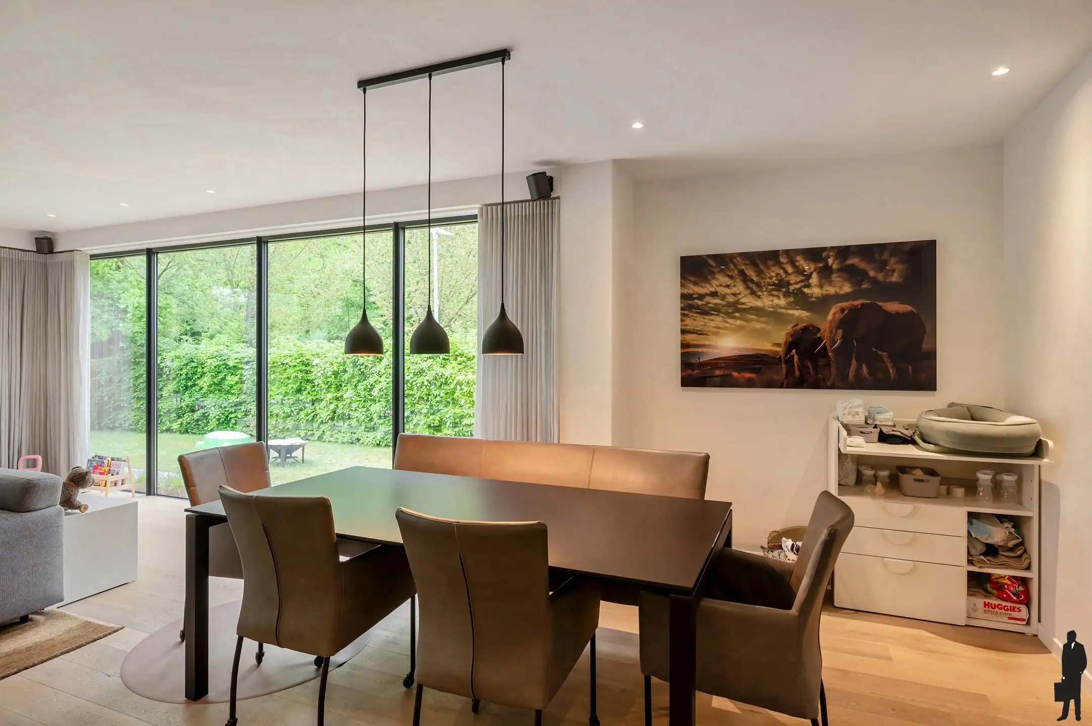 Luxueuze halfopen nieuwbouwwoning (2018) met 4 slaapkamers foto 6