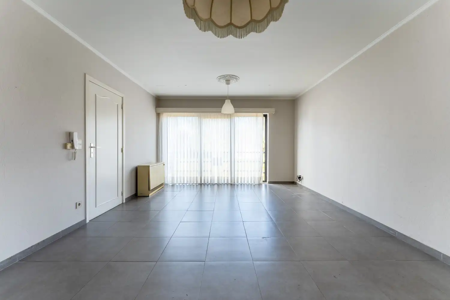 1 SLK APPARTEMENT OP EEN TOPLACTIE IN HET CENTRUM VAN NEERPELT IN EEN KLEINE BLOK MET LIFT EN EEN AFSLUITBARE GARAGE! foto 6