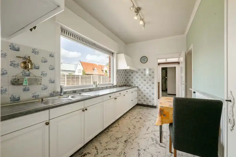 Karaktervolle gezinswoning TE KOOP in Sint-Baafs-Vijve! foto 7