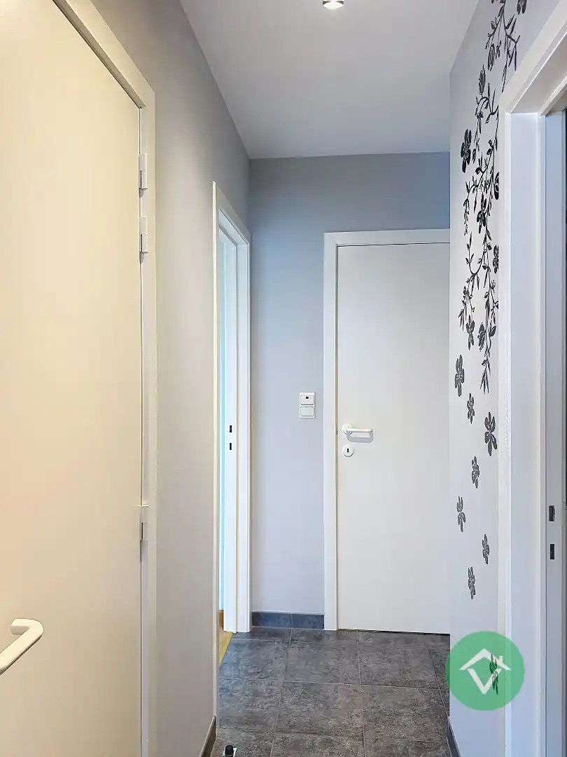 Instapklaar appartement met 2 slaapkamers en garage te Eernegem  foto 16