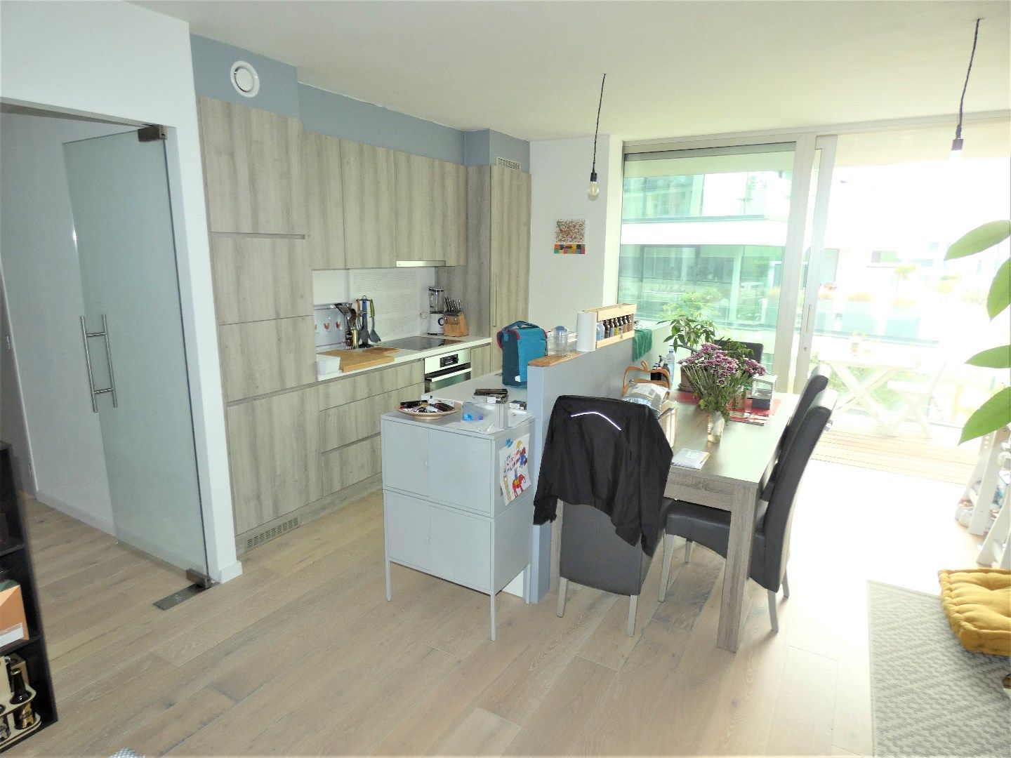 Energiezuinig appartement met 2 slp, zalig zonneterras en garage te Loppem foto 3