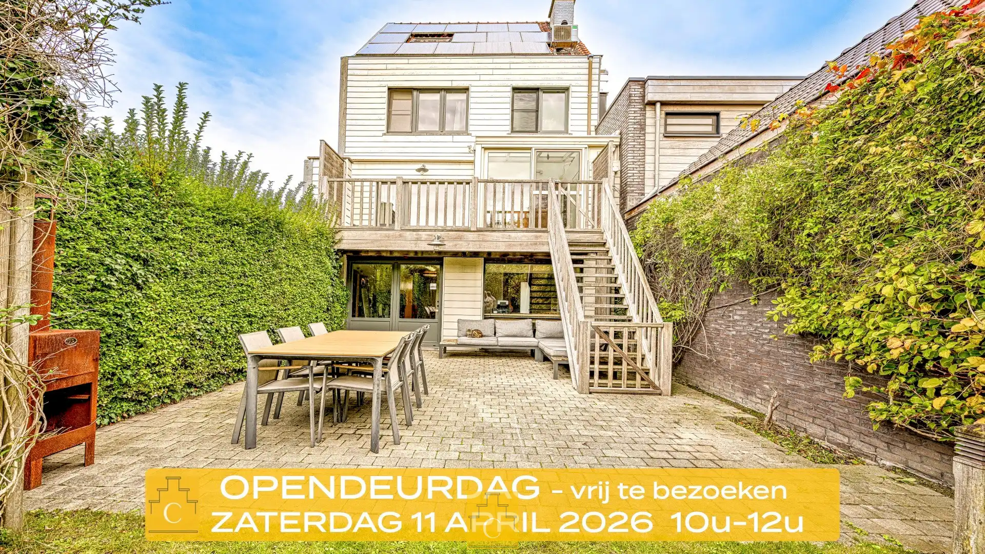 OPENDEURDAG zaterdag 11 April vrij te bezoeken tussen 10u en 12u - Sfeervolle gezinswoning met garage en tuin in het charmante Lissewege foto {{pictureIndex}}