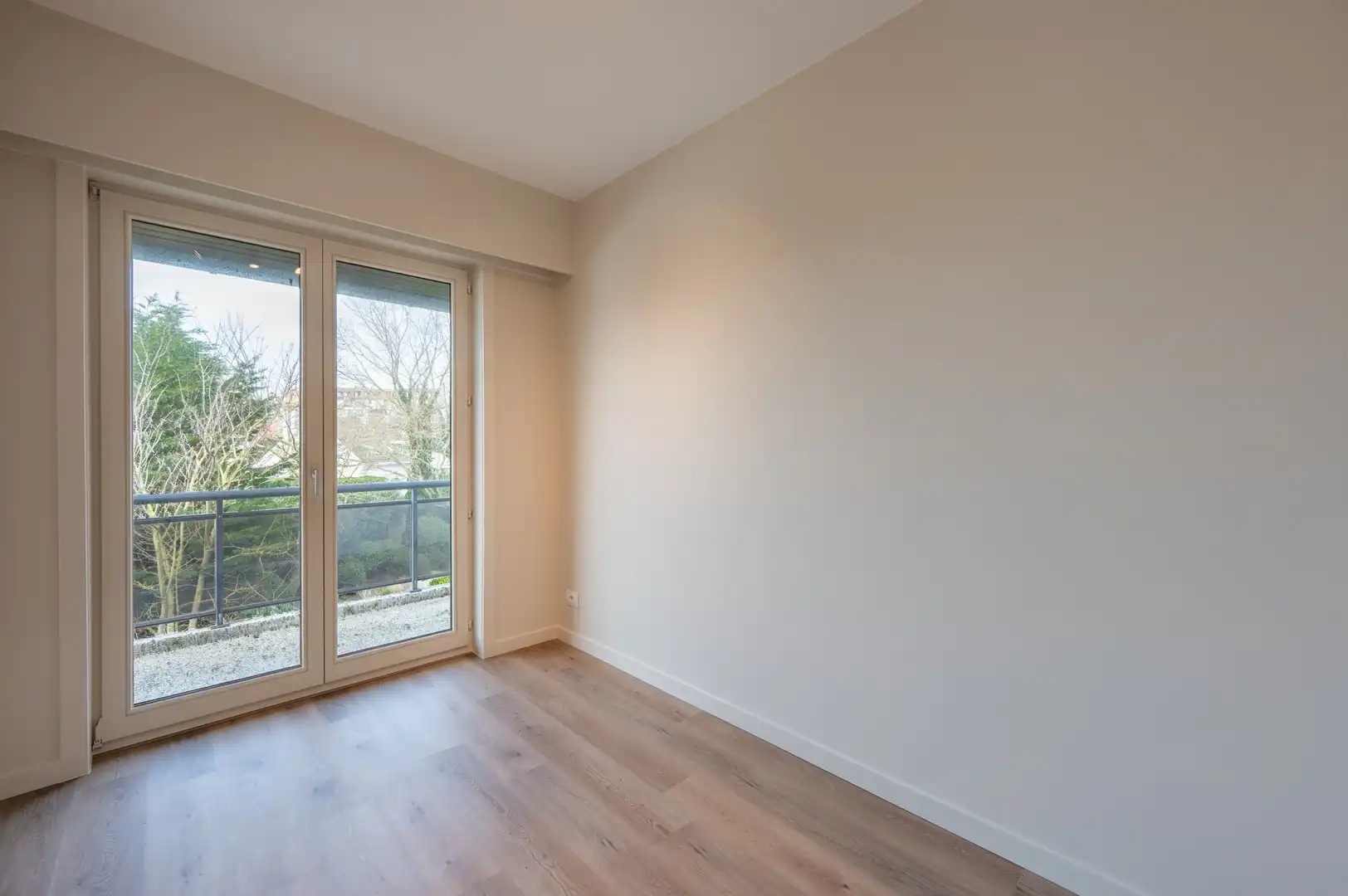 Ruim en zonnig appartement van 122 m² met open zicht op het Zegemeer. foto 17