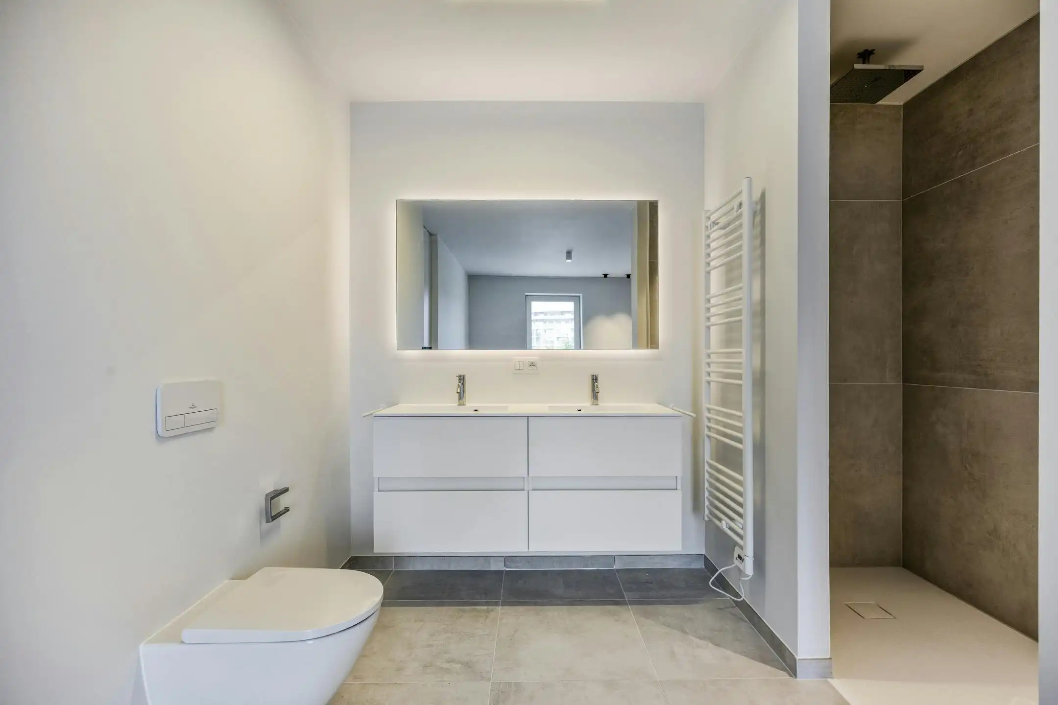 Duplex appartement met 3 slaapkamers aan het water te koop!  foto 19