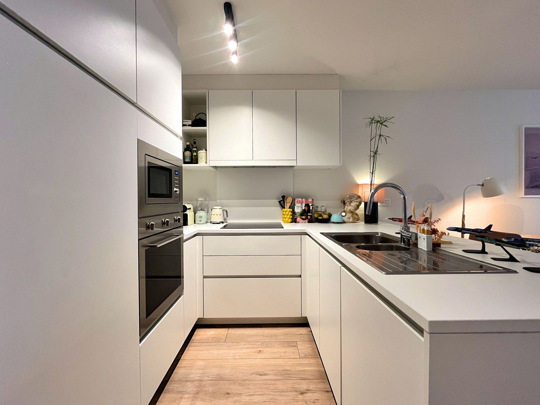 Leuk vernieuwd appartement met 2 slaapkamers te Knokke  foto 7