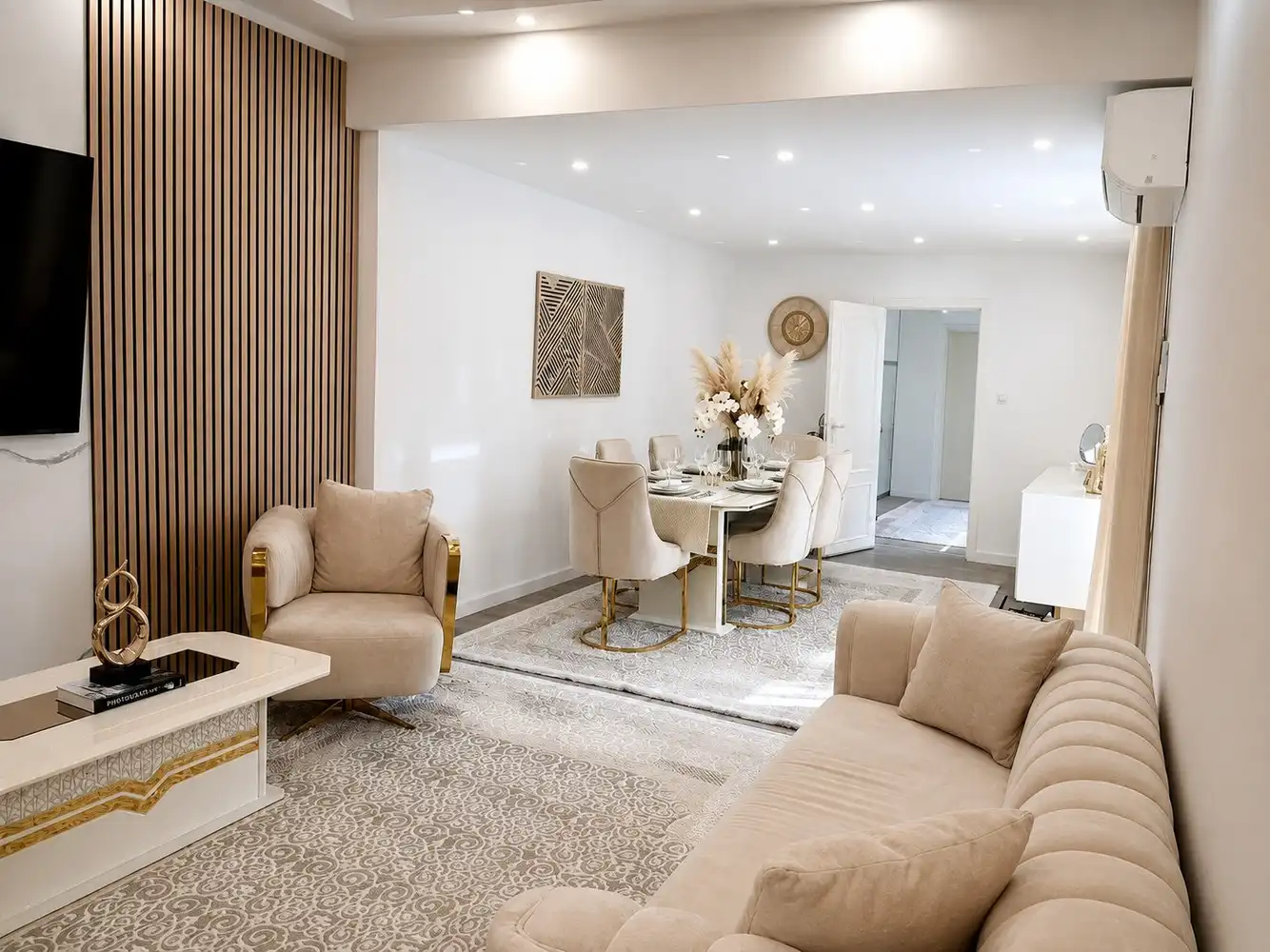 Gerenoveerde woning met 4 slaapkamers en praktijkruimte foto 2