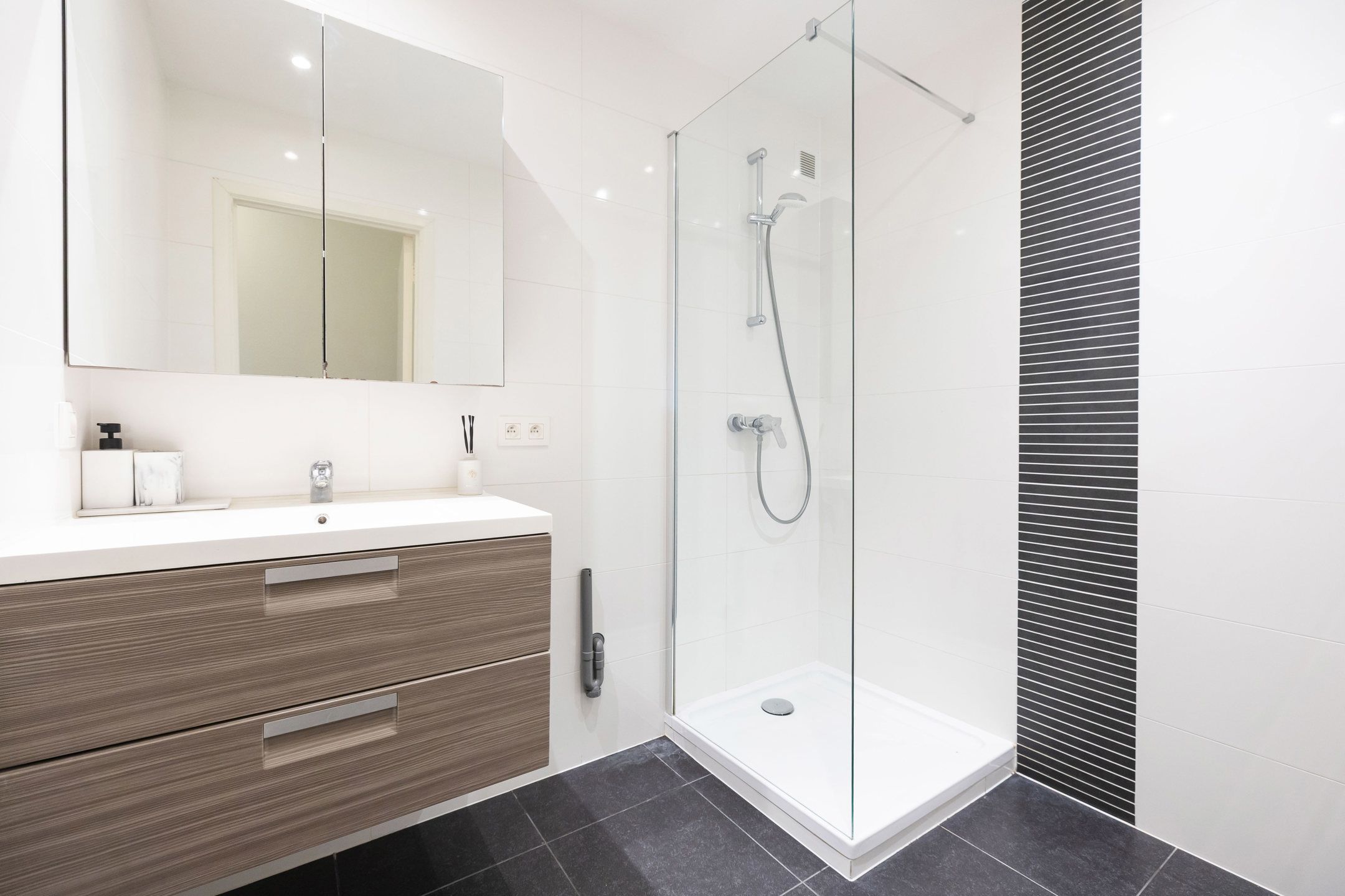 Mooi appartement 2 slaapkamers van ± 90 m² + garage als optie foto 14