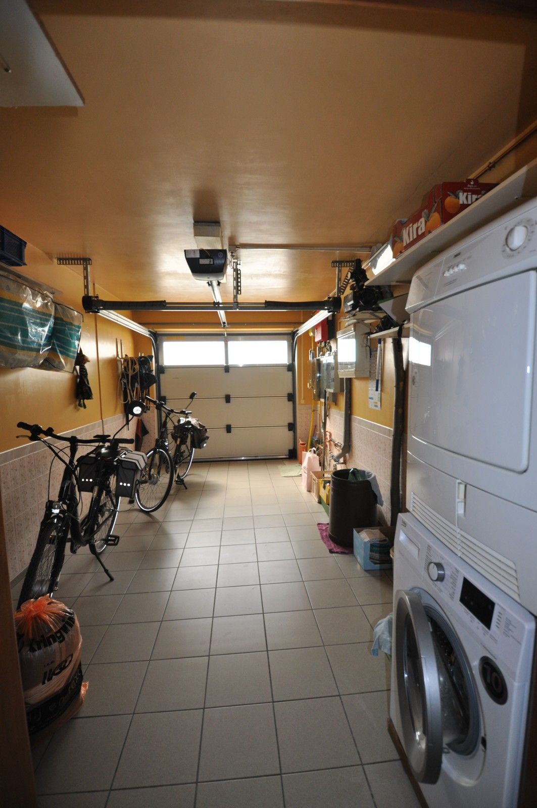 Ruime verzorgde woning met grote tuin en garage ! foto 23