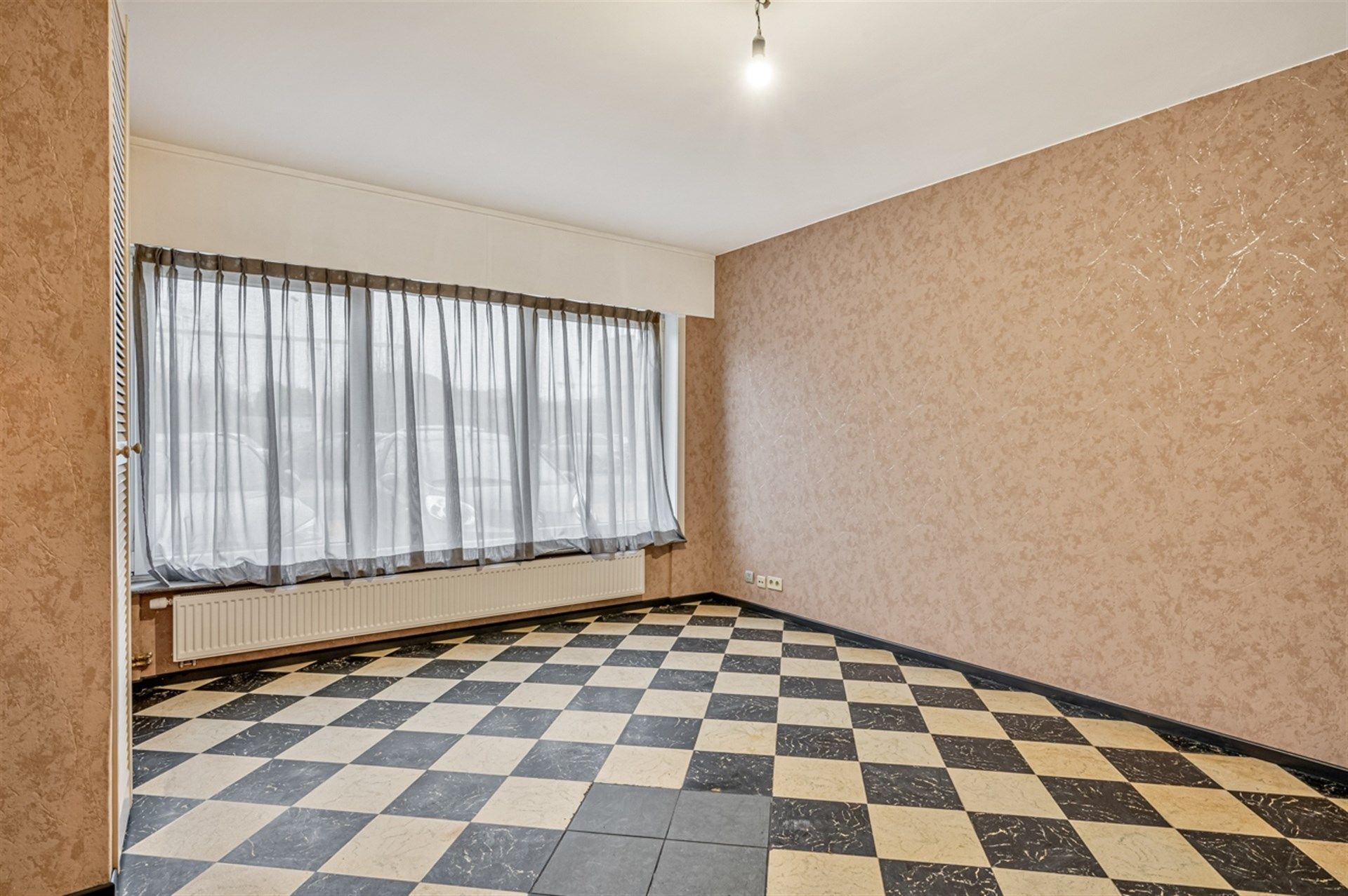één-slaapkamer-appartement in het centrum van Aalst! foto 3
