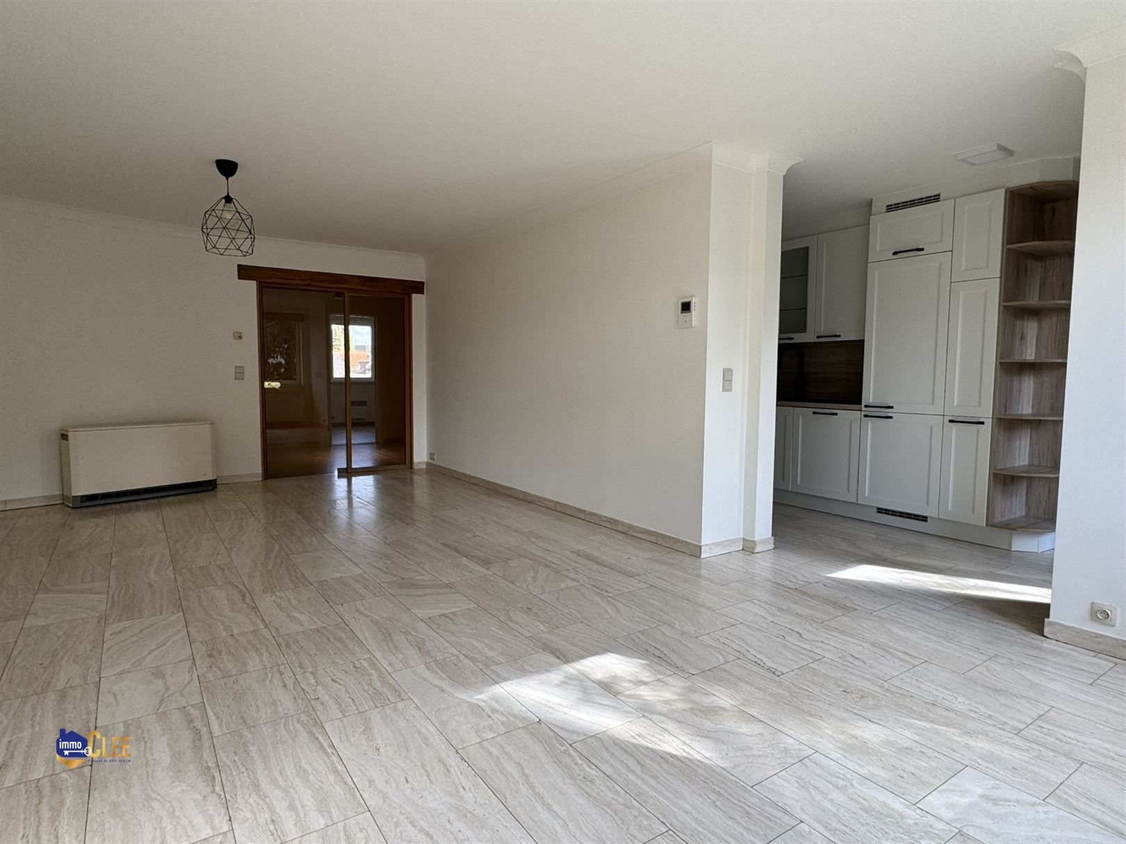 Ruim gerenoveerd appartement op het Sint-Martenplein foto 5