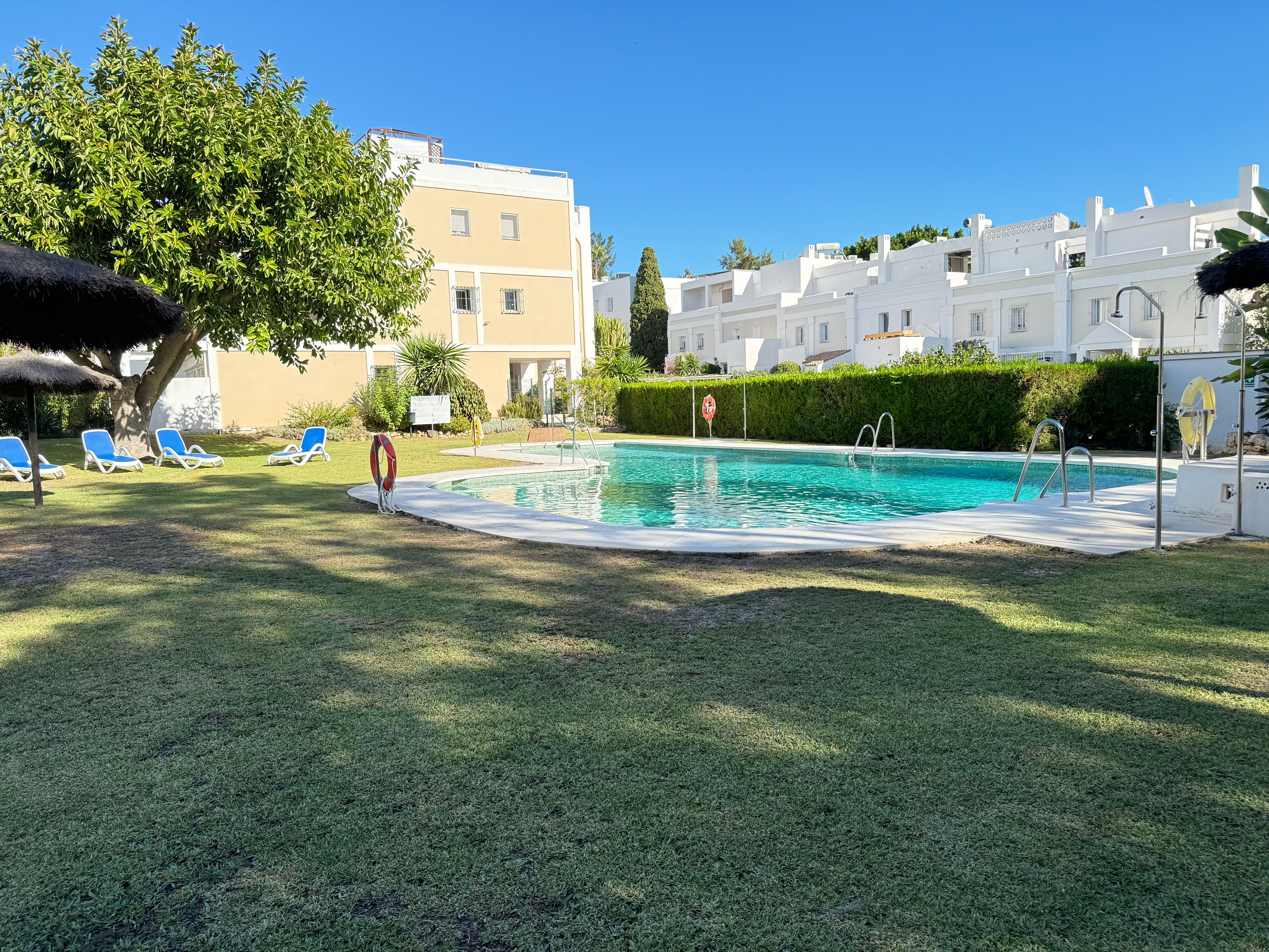 Nieuw Gerenoveerd Appartement op een Toplocatie in La Quinta, Nueva Andalucia foto 23
