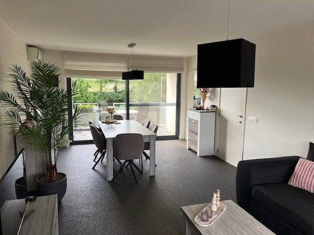 Instapklaar duplex appartement te huur in het landelijke Rekem ✨ foto 2