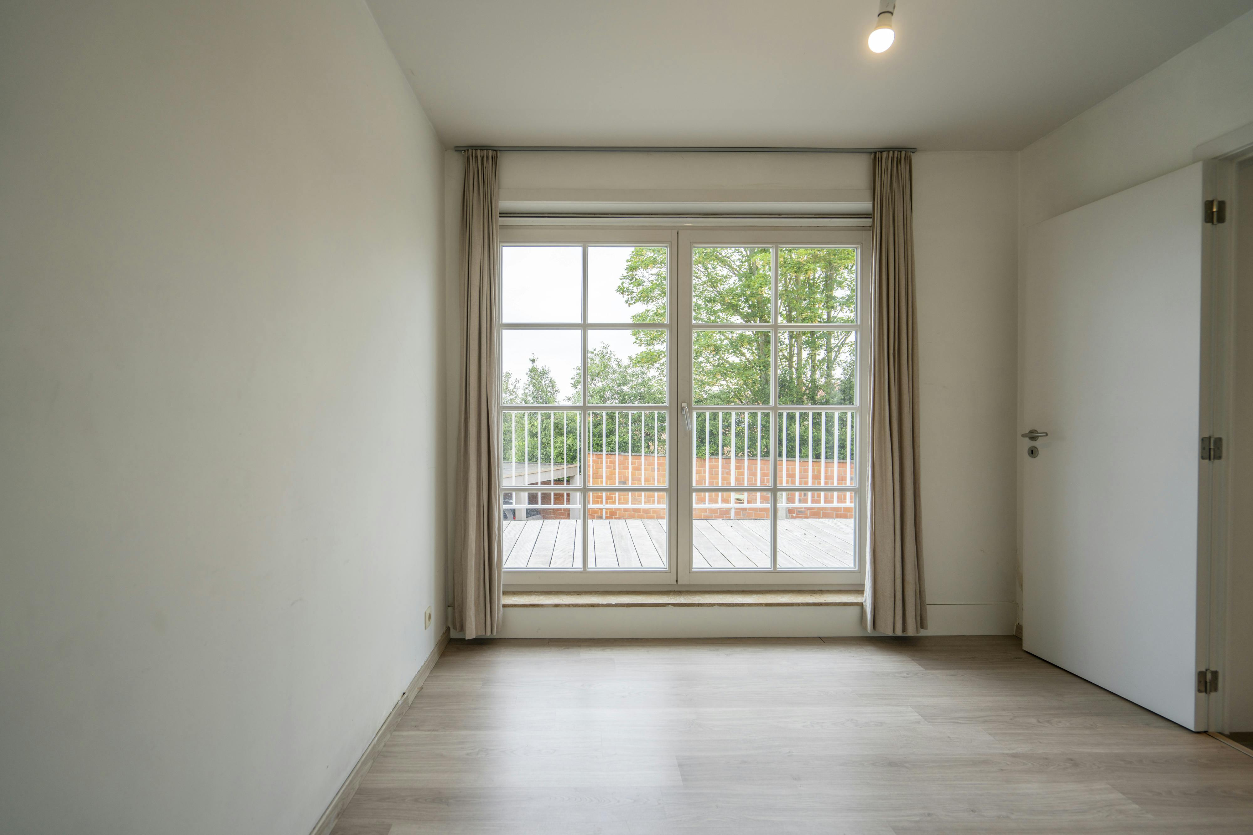 Instapklaar appartement te koop in centrum Ingooigem foto 10