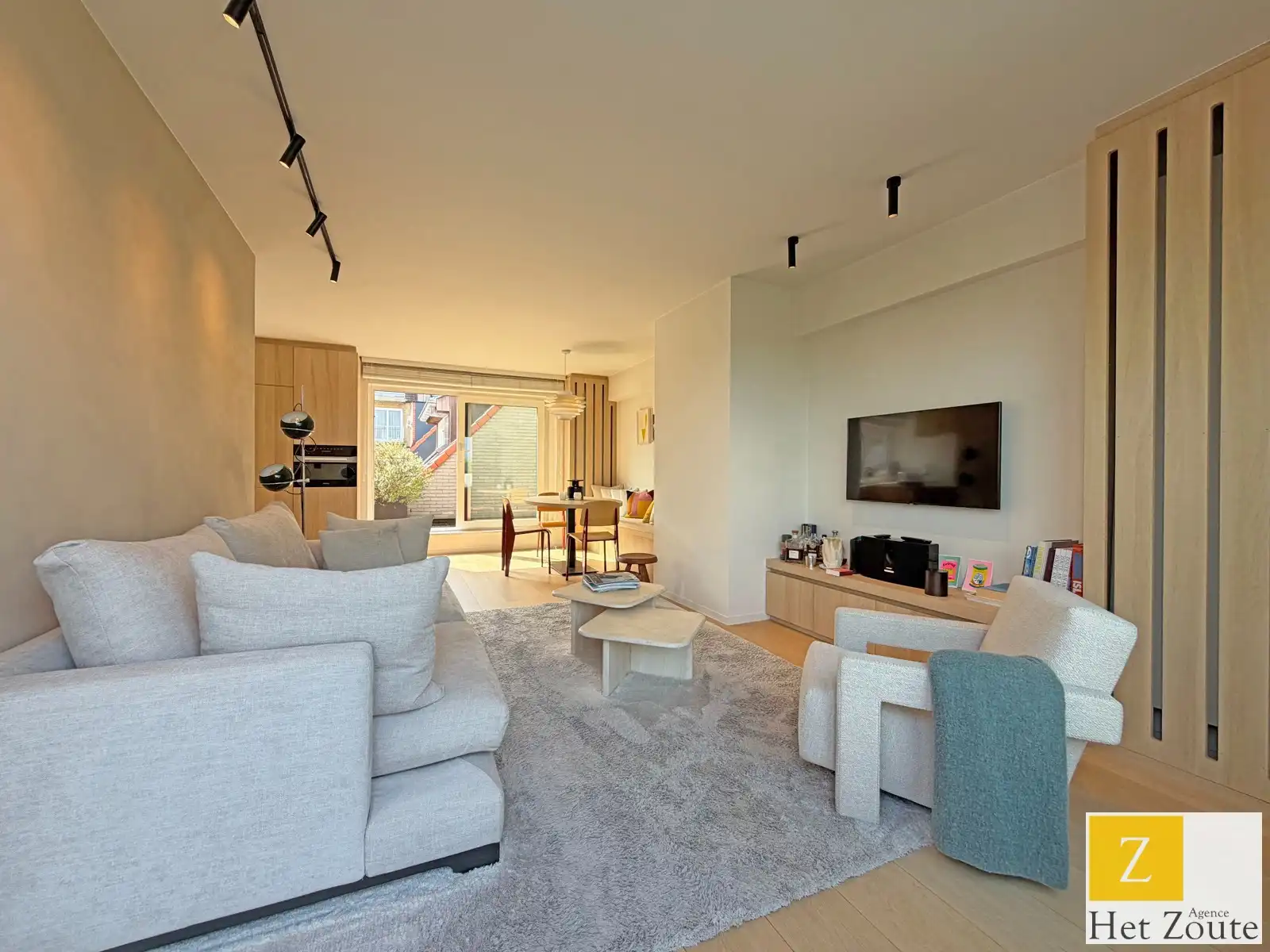 Luxepenthouse in Knokke met uitzonderlijk ruim terras foto 3