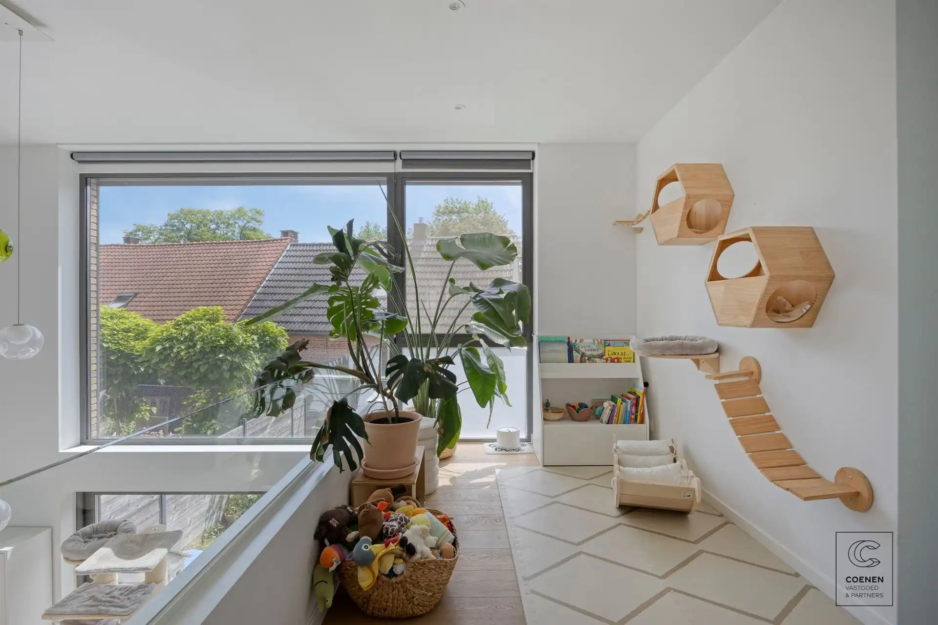 Instapklare woning met 3 slpk, 196 m2 bew. opp te Brasschaat foto 7