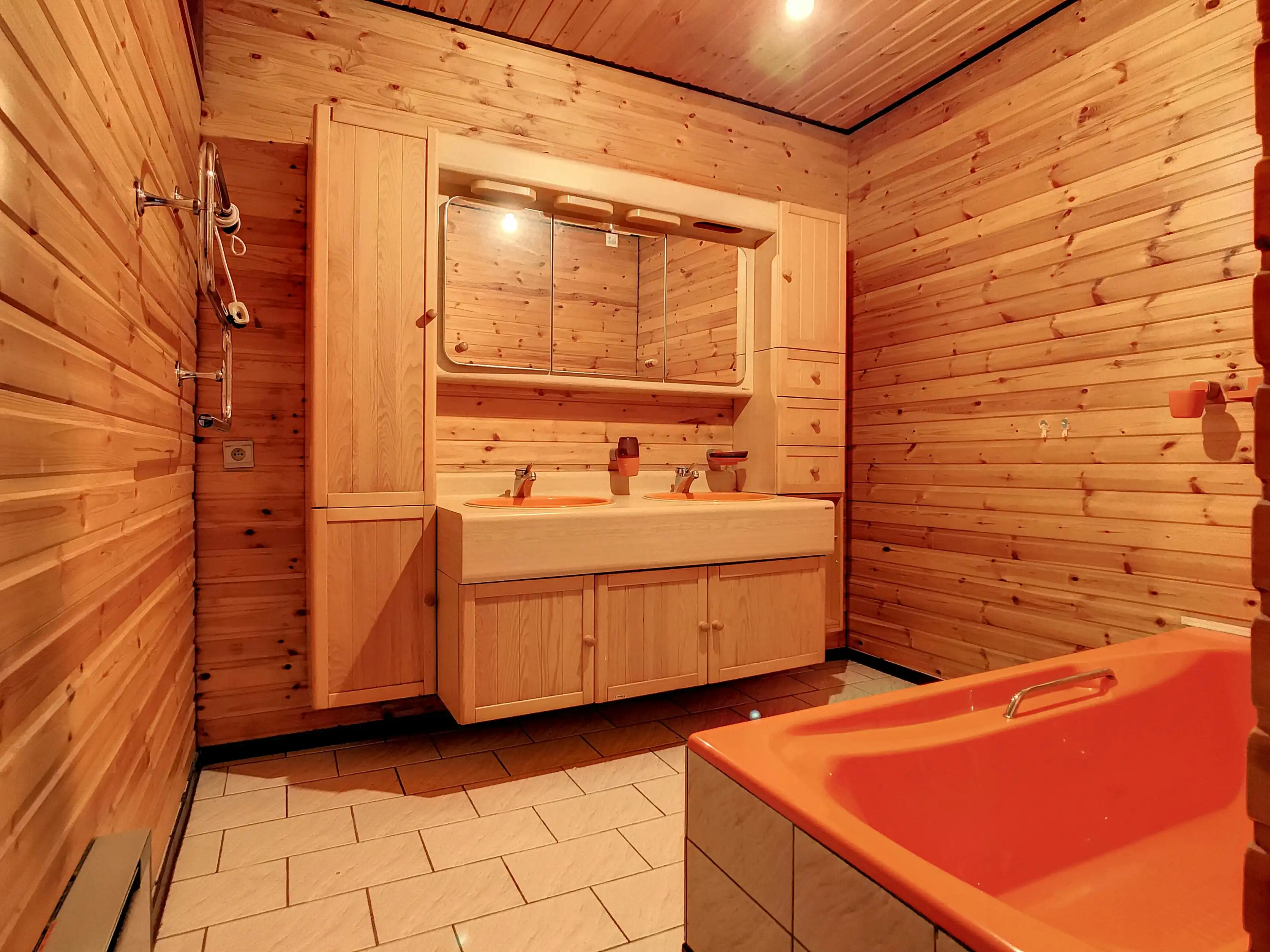 Te renoveren handelspand met appartement en tuin in Bazel foto 13