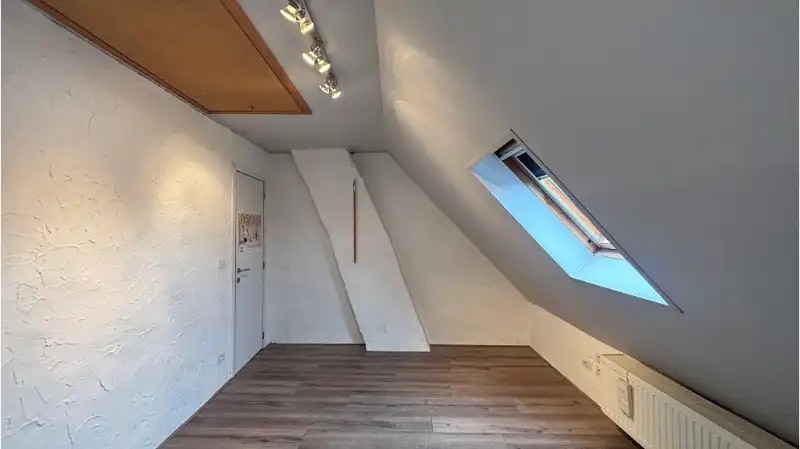 Comfortabele 3-slaapkamerwoning met ruim Terras te huur in Brugge foto 13