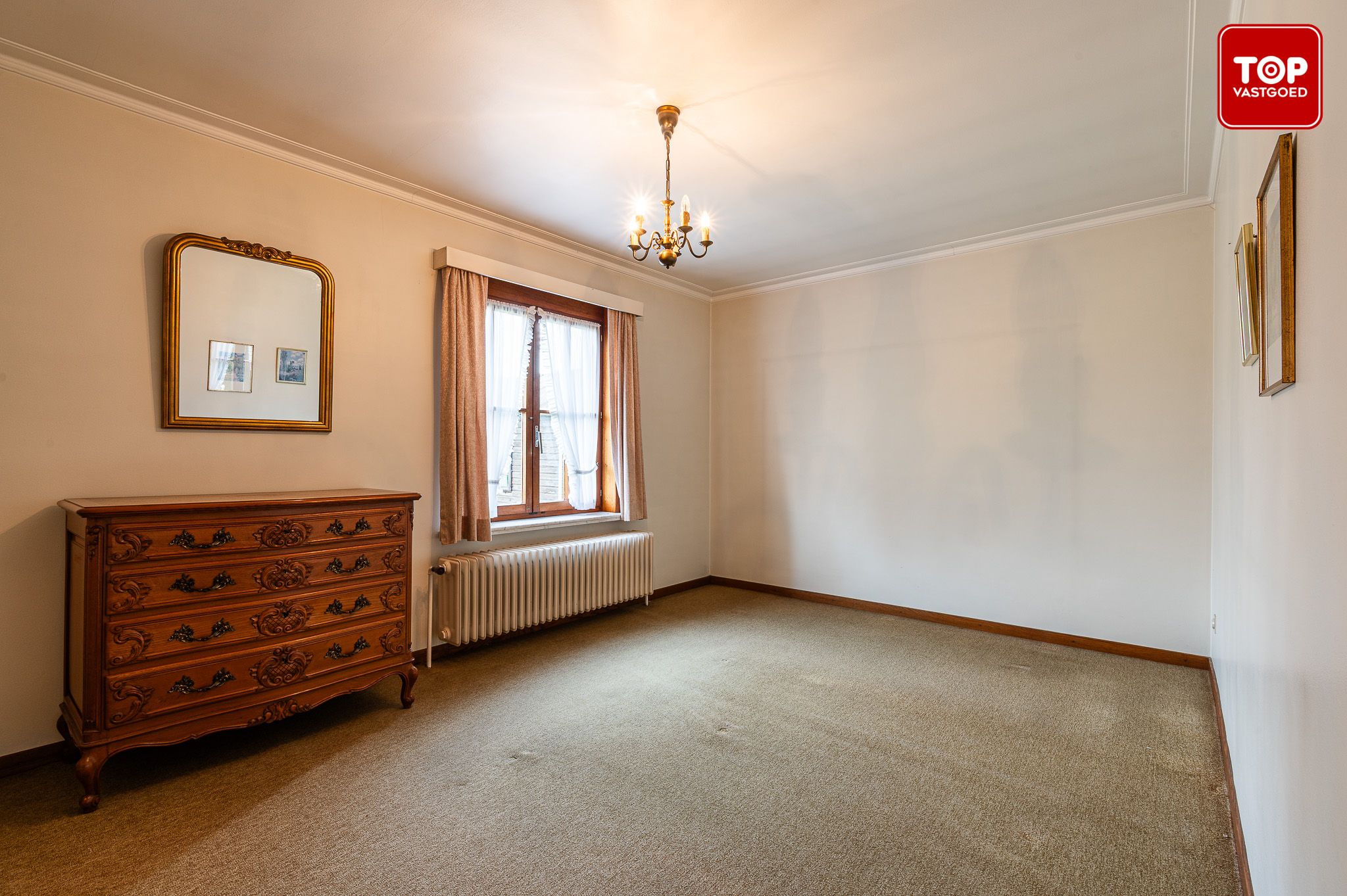 Open bebouwing met karakter en potentieel – 3 slaapkamers en ruime tuin. foto 17