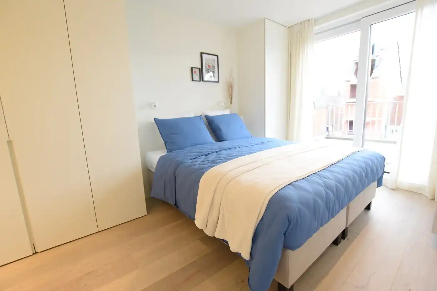 Schitterend gerenoveerd penthouse met een zonneterras en een prachtig zijdelings zeezicht  foto 9
