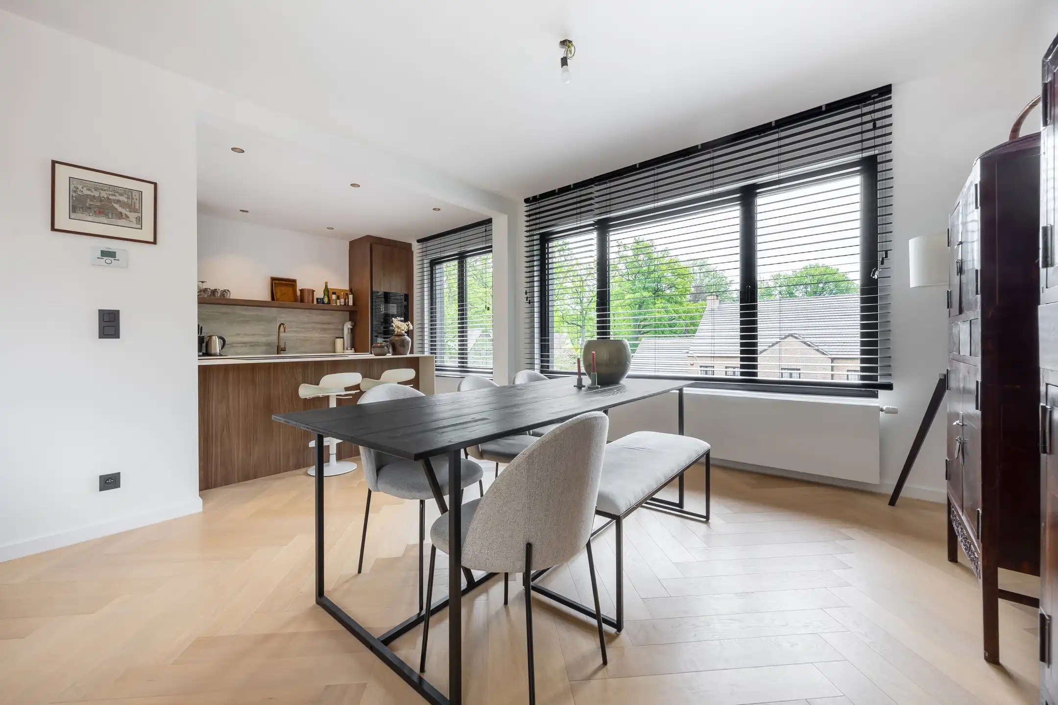 Luxueus gerenoveerd appartement in het gegeerde Brasschaat foto 7