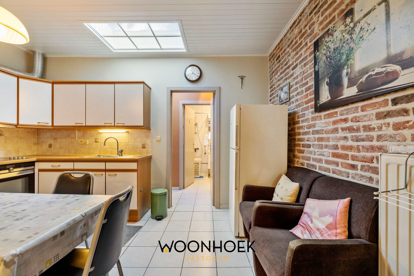 Instapklare woning met centrale ligging en goede EPC score! foto 7