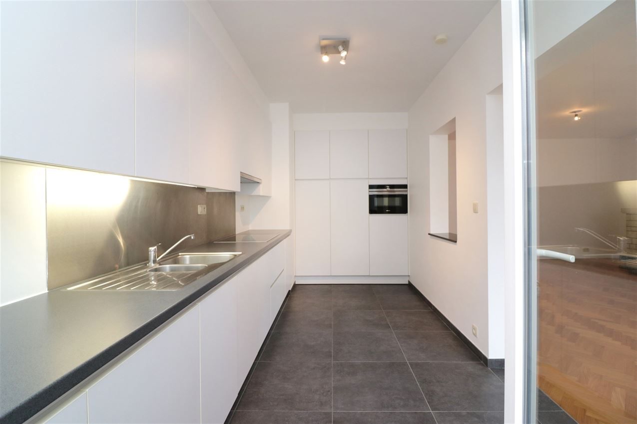 toplocatie, label B, instapklaar, authentiek gebouw foto 9