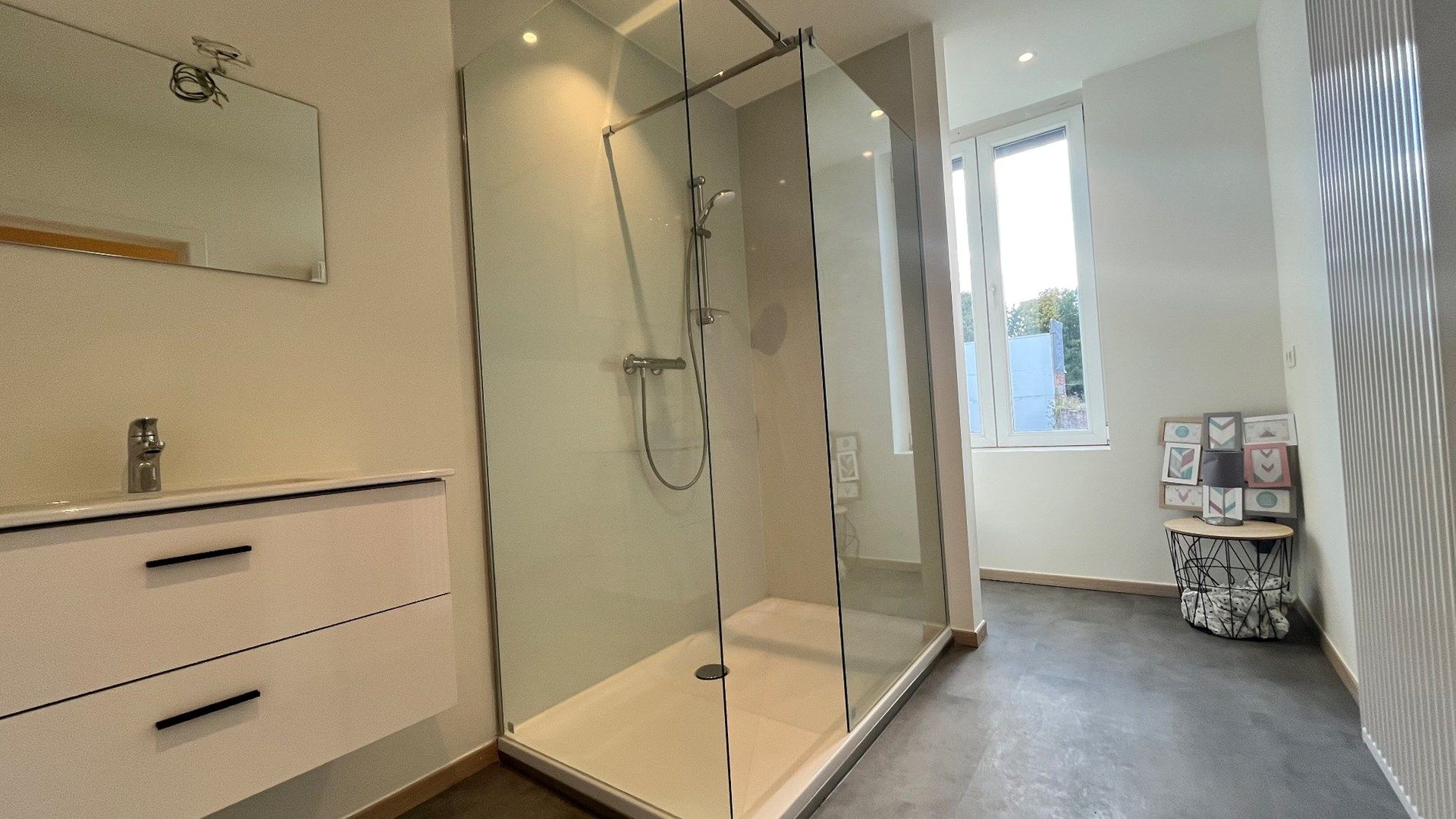 Grote woning met inpandig terras, 3 kamers, tuin,... foto 13