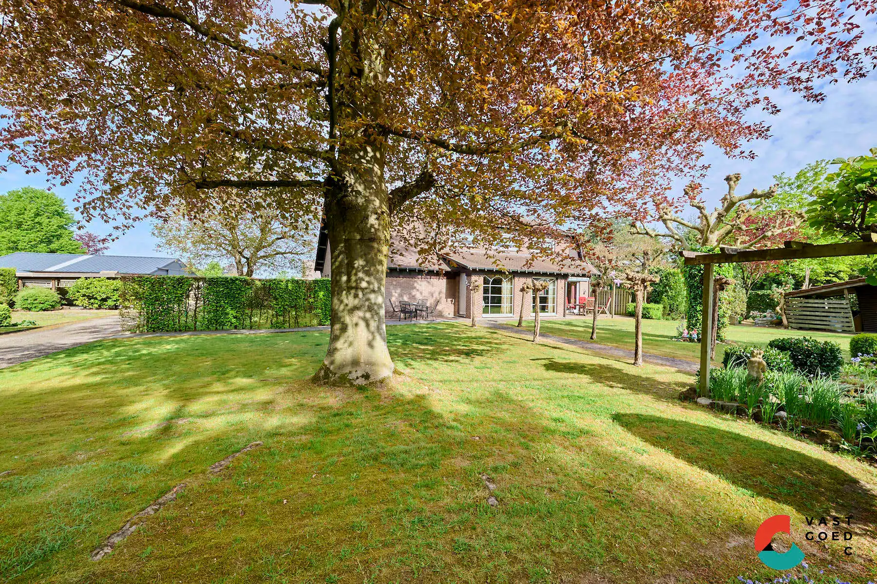 Huis te koop foto 2