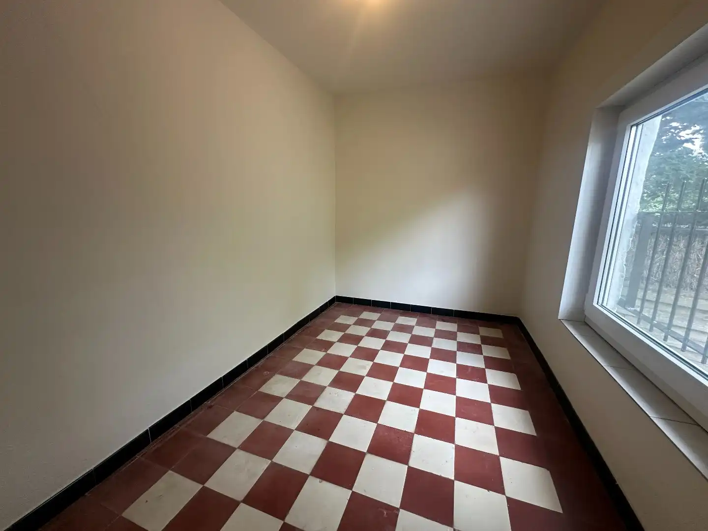 Gezellige gerenoveerde woning met 3 slpk, carport en tuintje, rustige ligging te Torhout foto 20