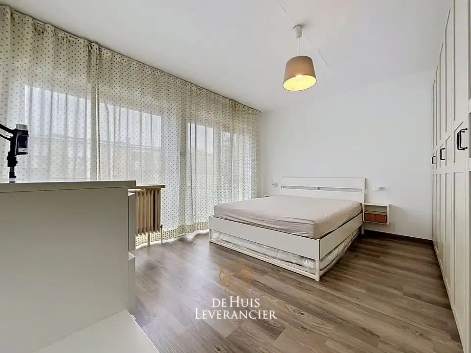 Instapklare rijwoning met tuin op rustige ligging te koop in Lint foto 19
