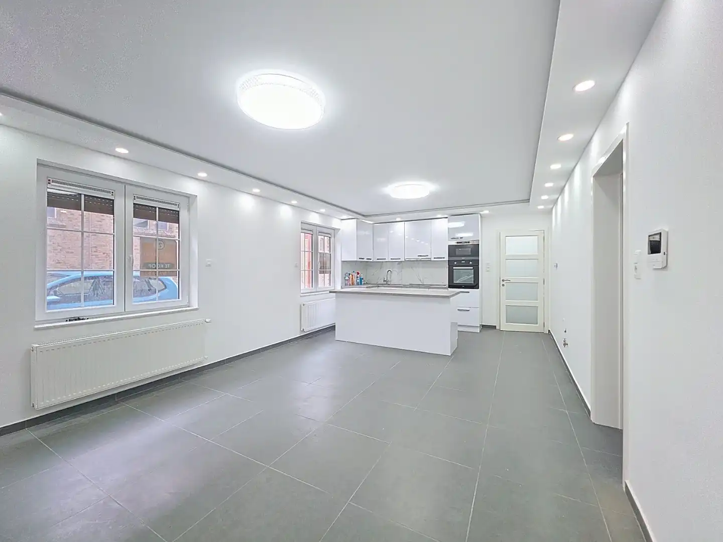 Modern en instapklaar appartement met 2 slaapkamers te Nieuwpoort-Stad foto 2