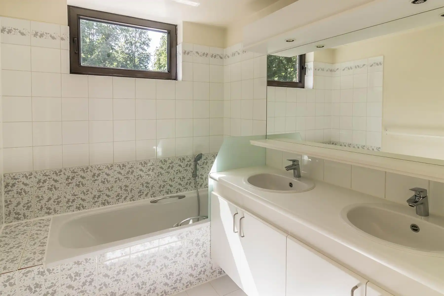 Appartement te huur foto 11