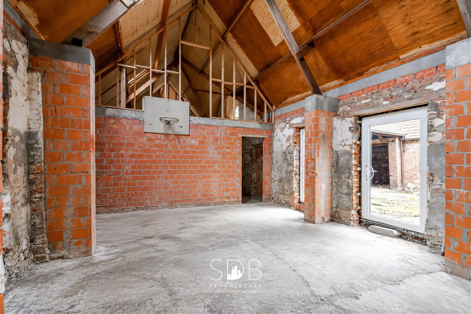 Authentieke hoeve met achterliggend groen op 5.192m² foto 19