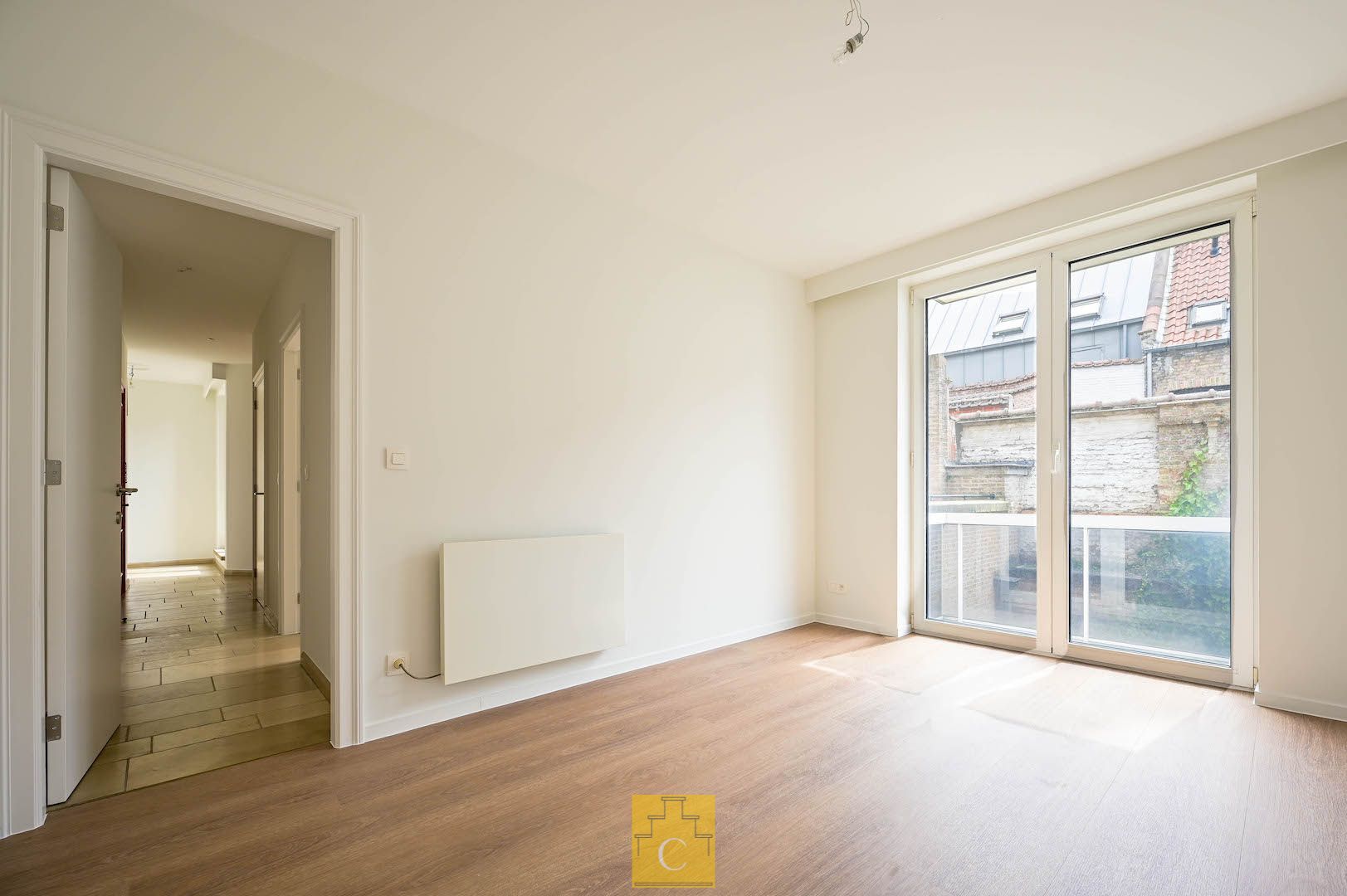 Instapklaar appartement met ruime terrassen en fietsenberging in hartje Brugge foto 21