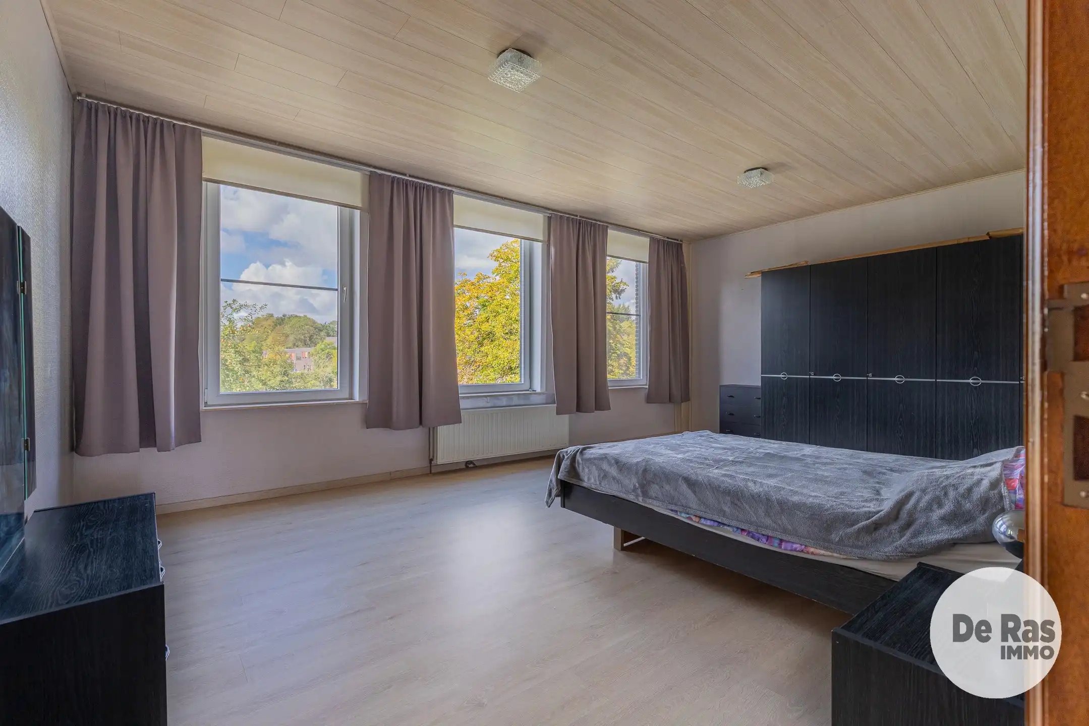 LEDE - Heel ruime woning met 6 slpks en garage in centrum foto 13