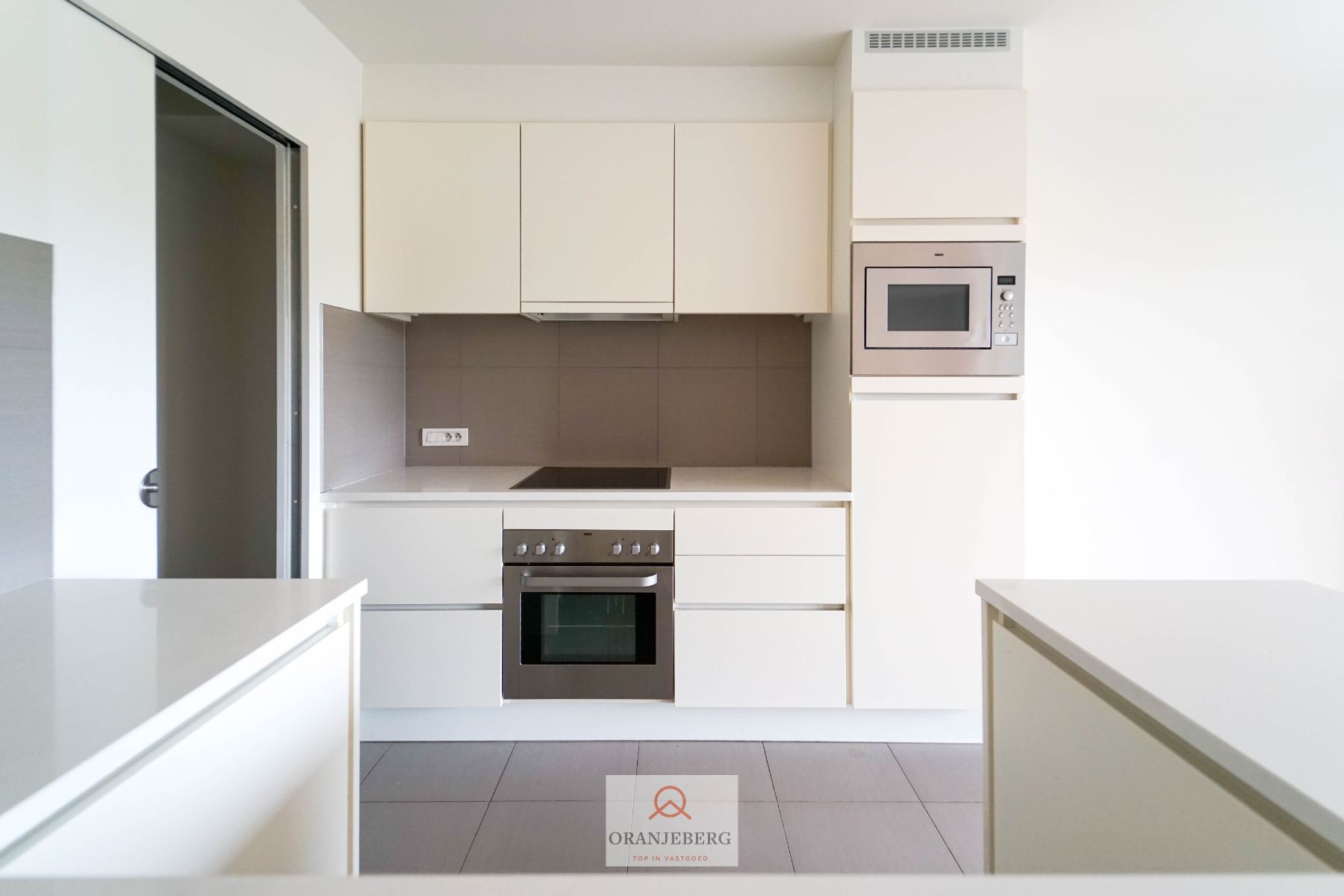 Instapklaar gelijkvloers 2 slpk appartement met tuin foto 15