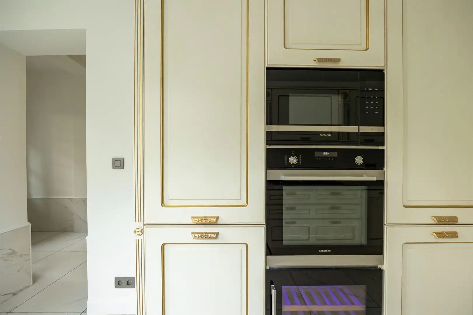 State-of-the-art villa tussen eeuwenoude bomen foto 15