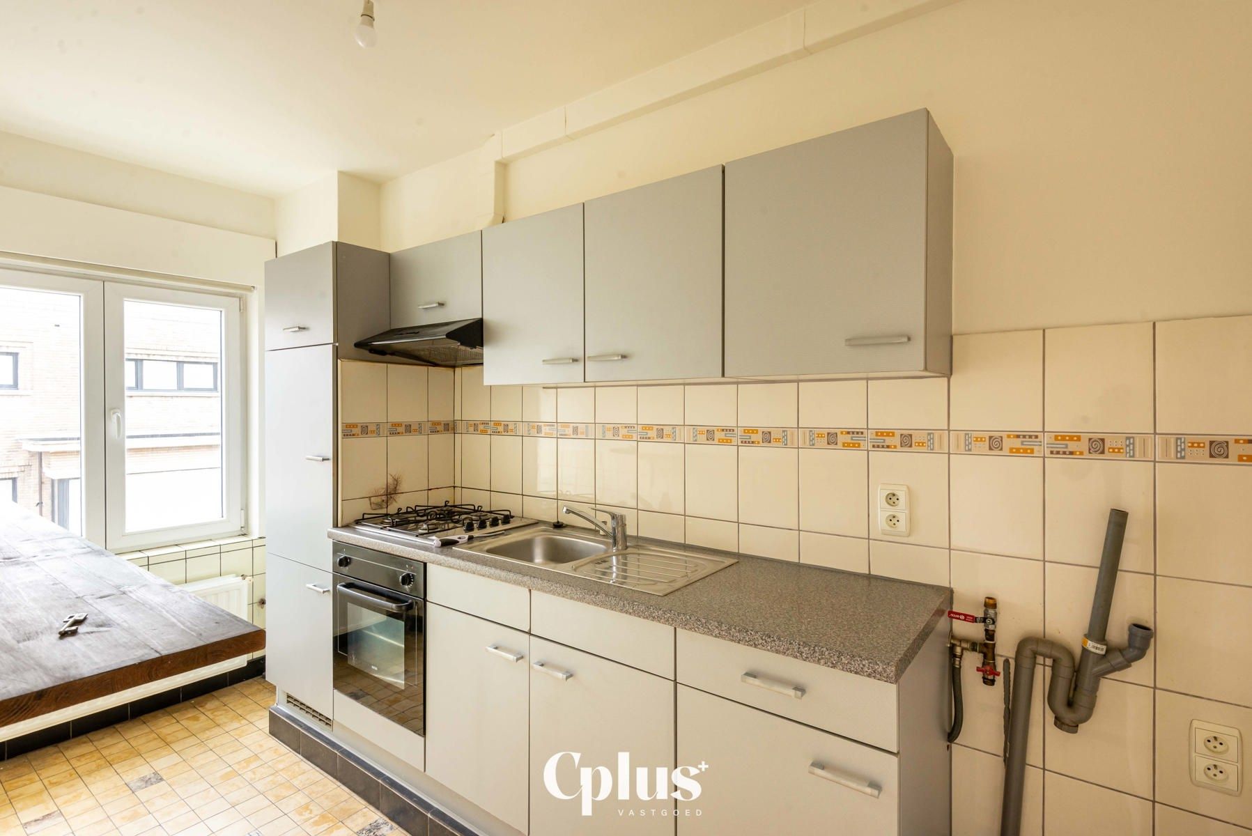 Tweeslaapkamer appartement nabij station - Te koop foto 4