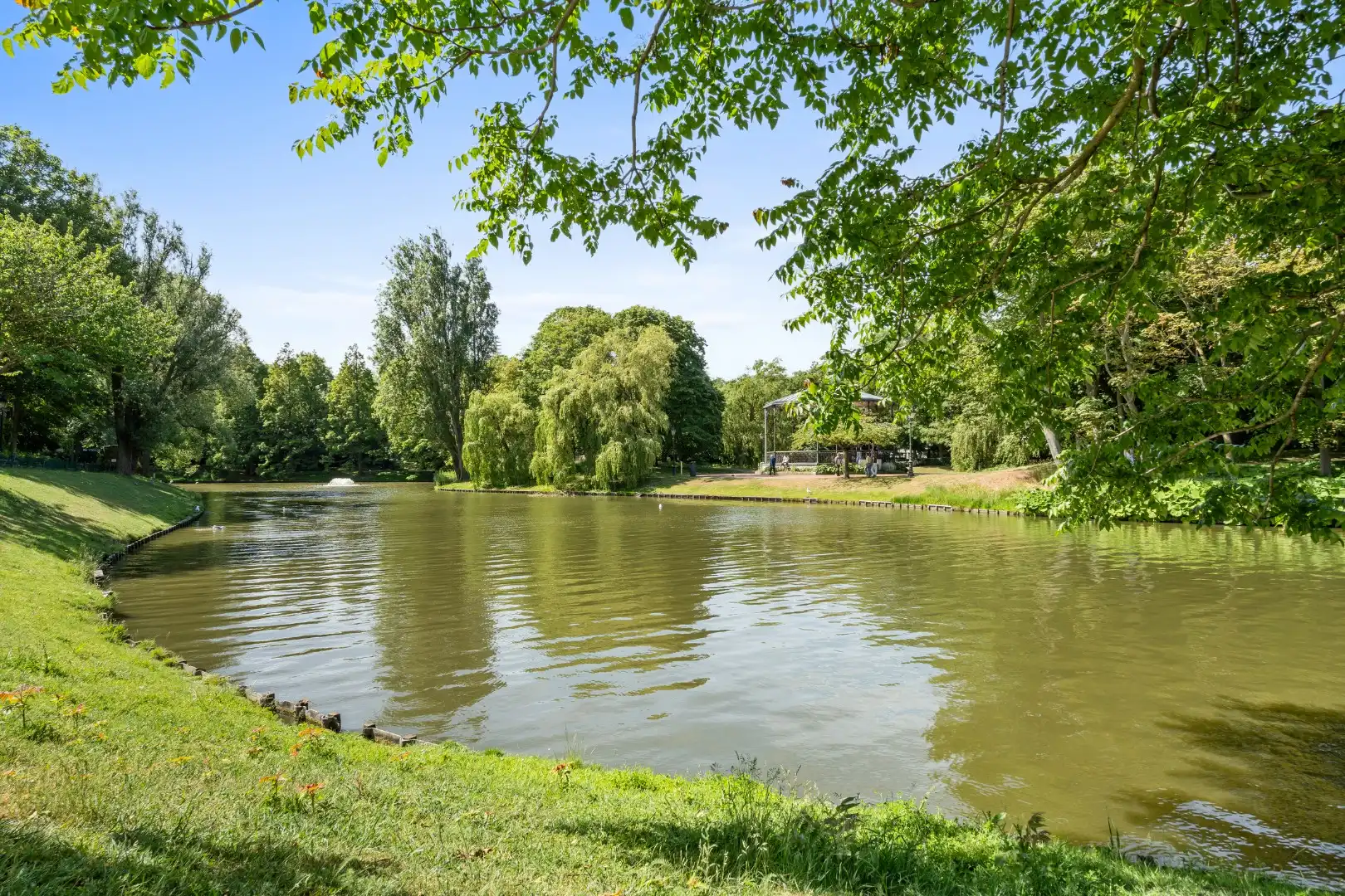 APPARTEMENT MET 1 SLAAPKAMER OP TOPLIGGING foto 15