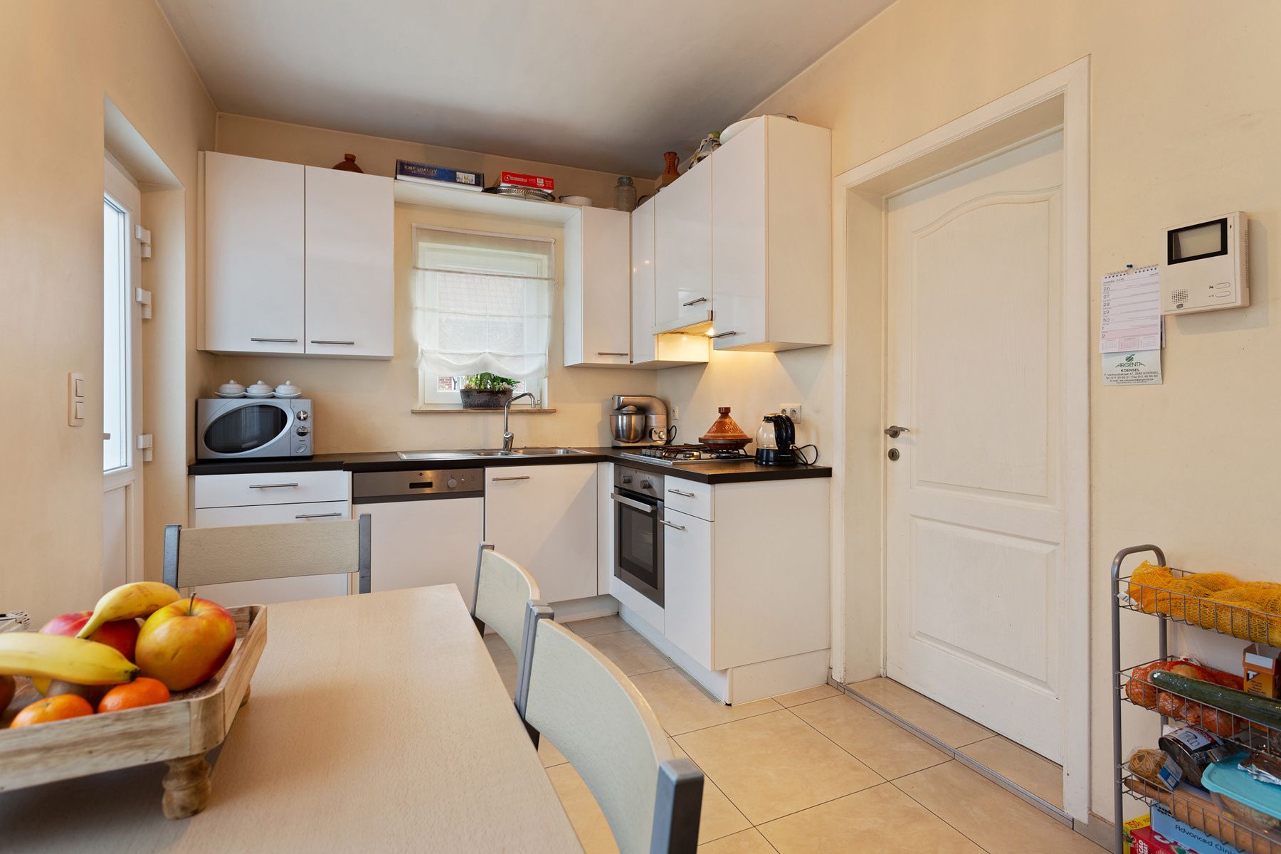 CHARMANTE WONING MET 3 SLAAPKAMERS OP 8A 63CA  foto 12