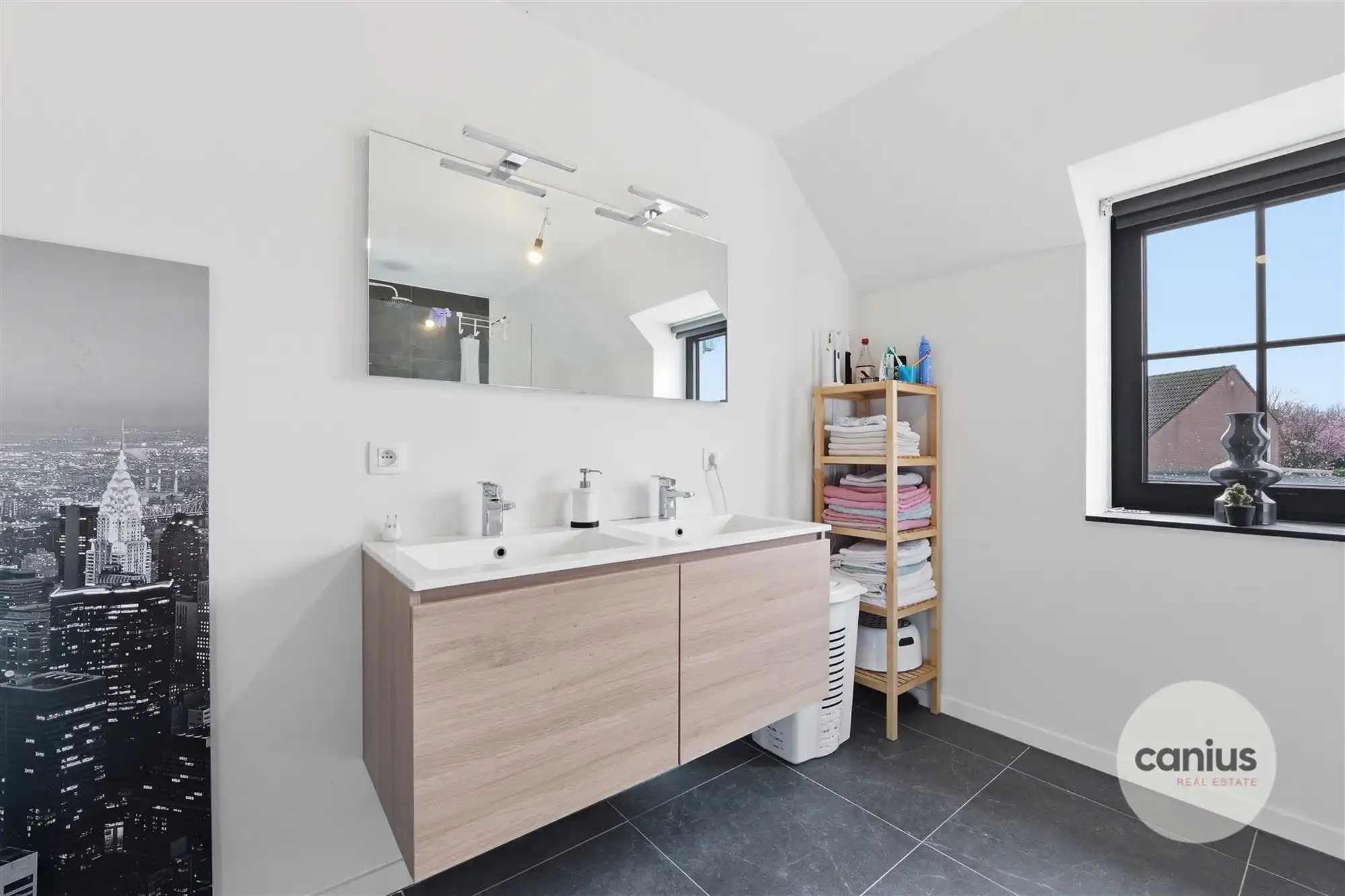 LANDELIJKE WONING MET 3 SLKS & TUIN foto 8